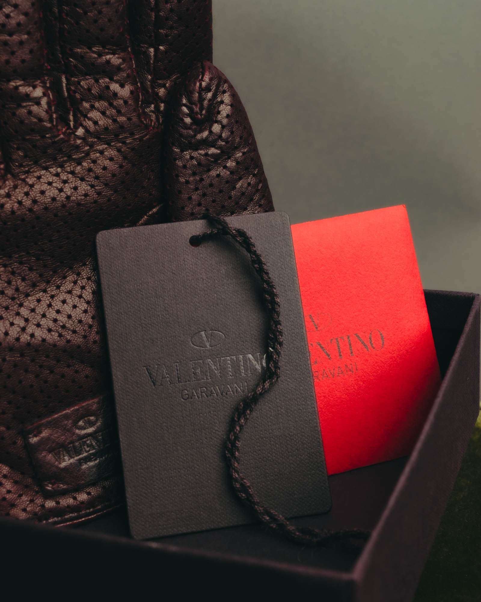 "VALENTINO GARAVANI" 2010's Burgundy perforated leather gloves