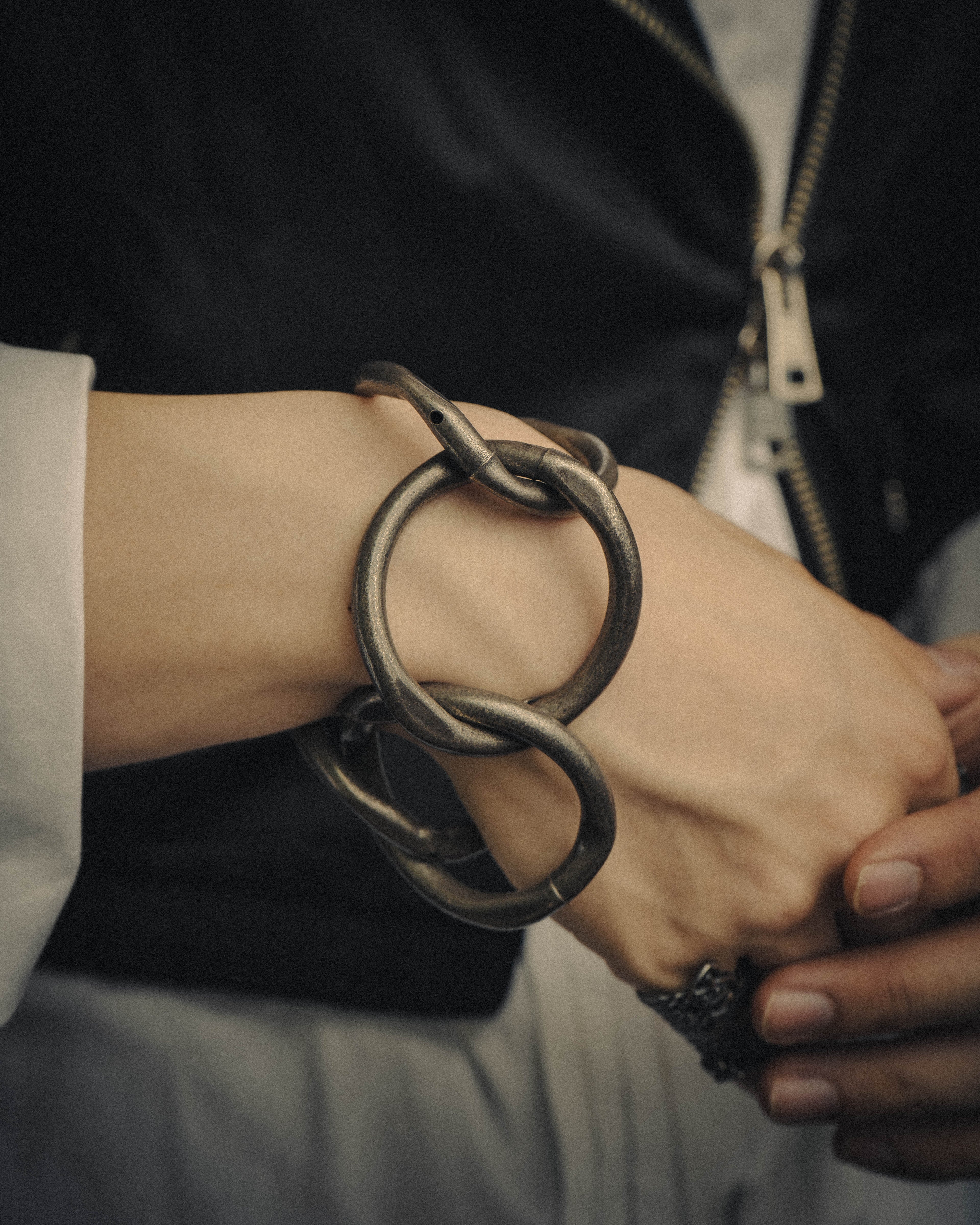 -SPECIAL- “Jean Paul Gaultier” 90’s-00’s sculptural gunmetal loop bracelet