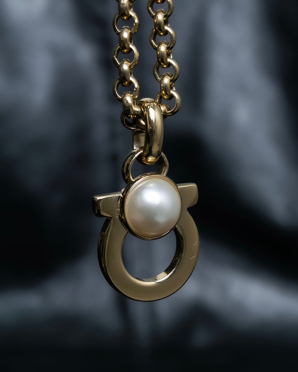 "Salvatore Ferragamo" Gancini design necklace