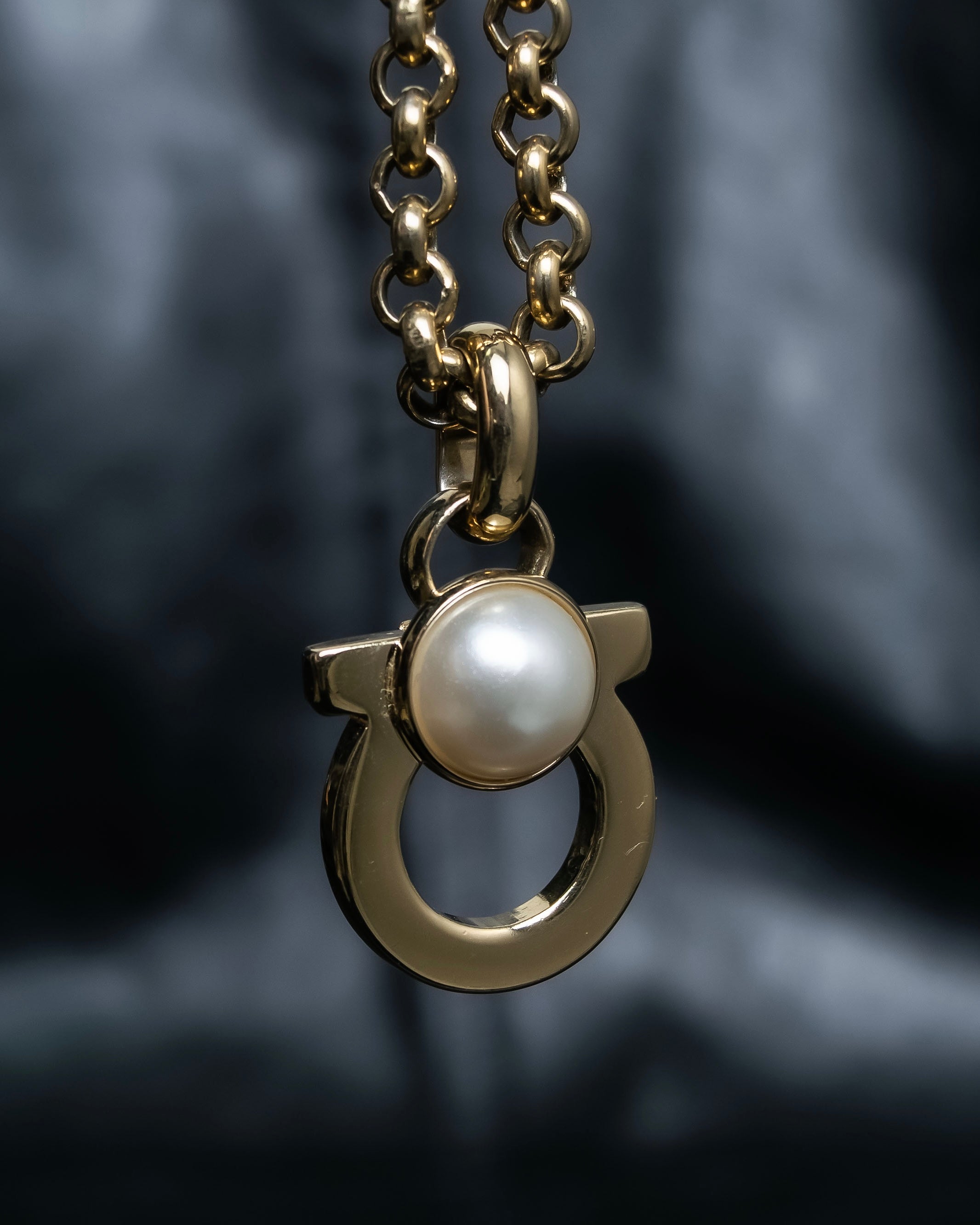 "Salvatore Ferragamo" Gancini design necklace