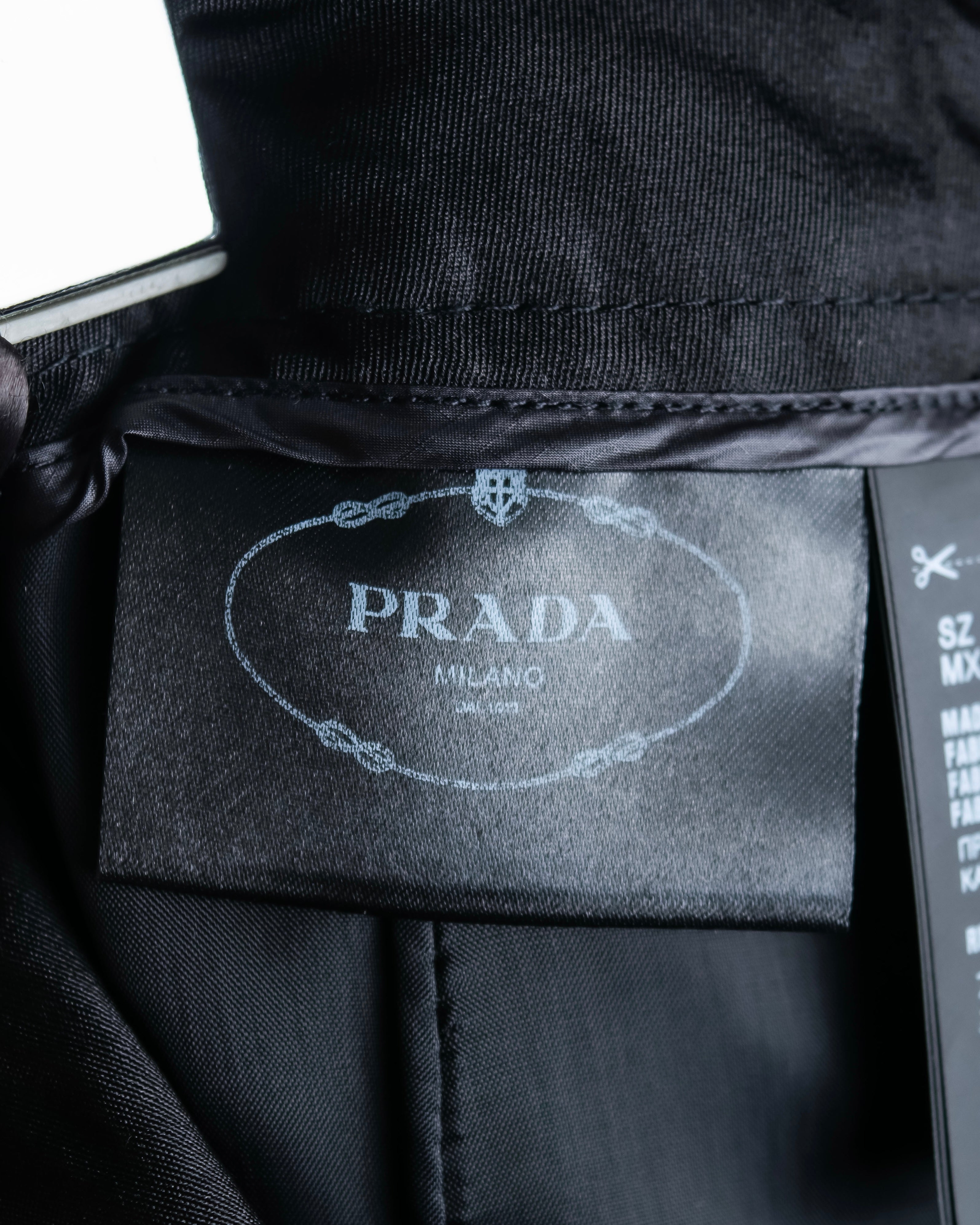 "PRADA" 100% silk pleated skirt