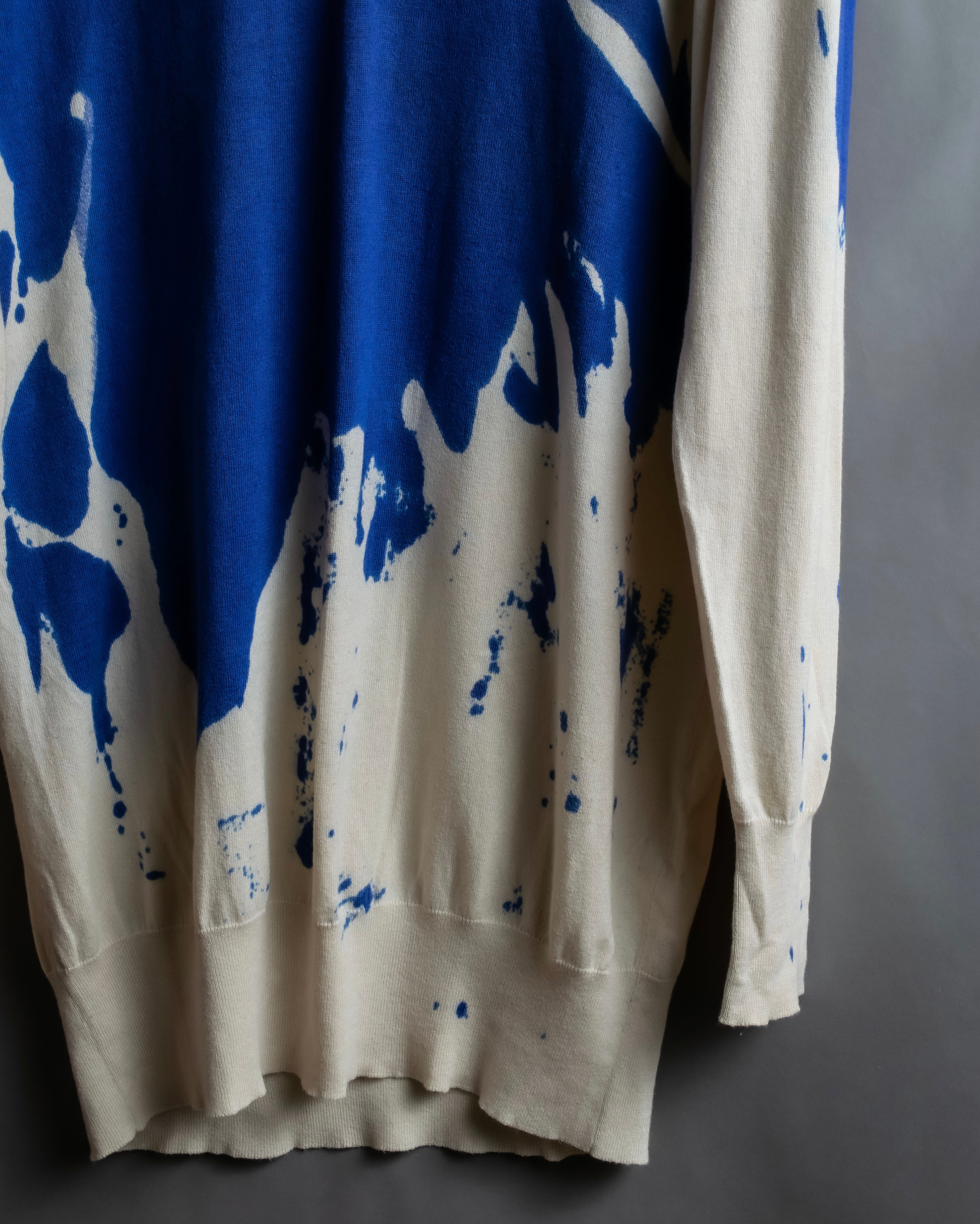 "Alexander McQueen" Painted oversized V-neck knit