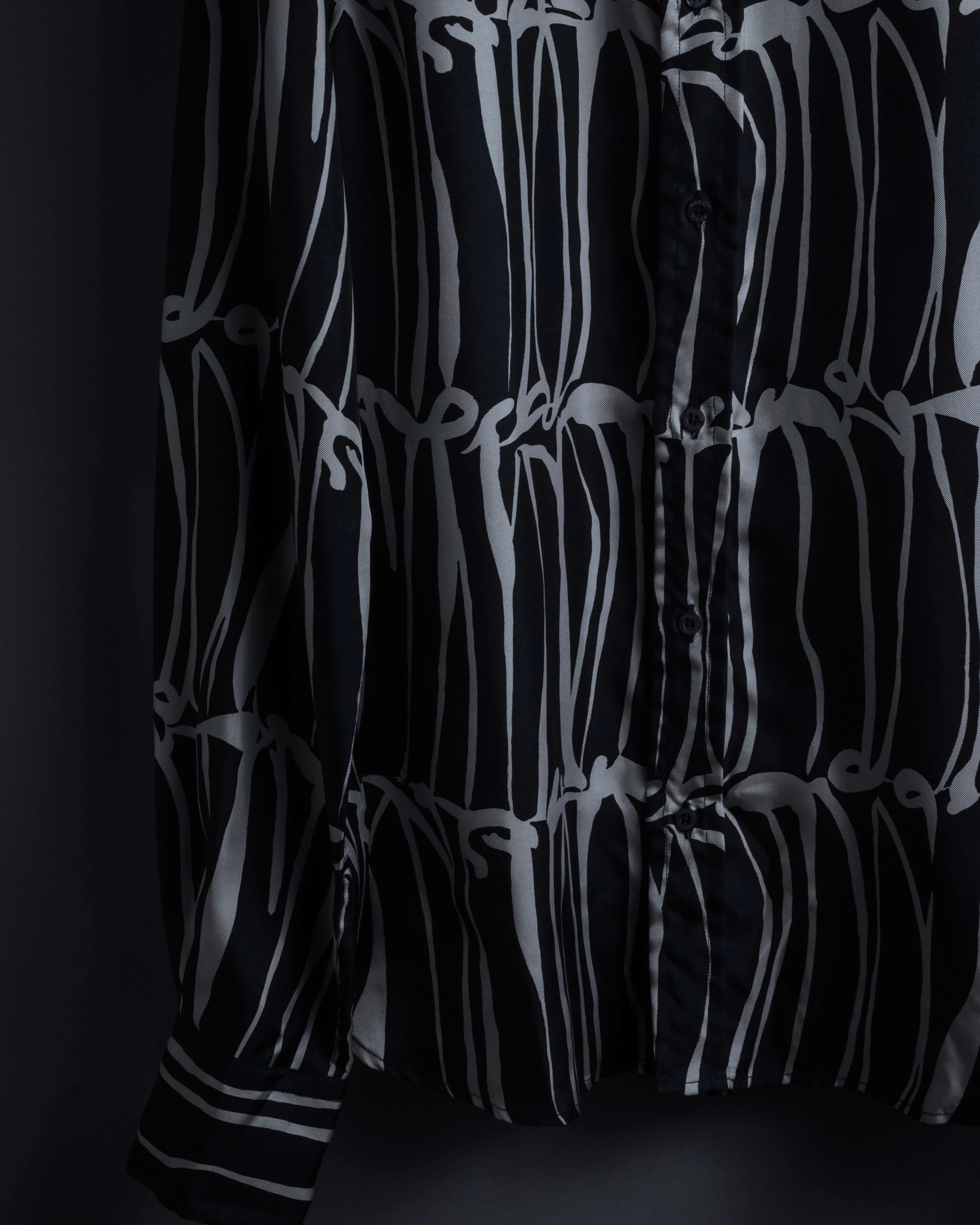 "GUCCI" Handwritten calligraphy pattern silk shirt