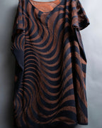 "PLEATS PLEASE ISSEY MIYAKE"
 Marble print dolman sleeve tops