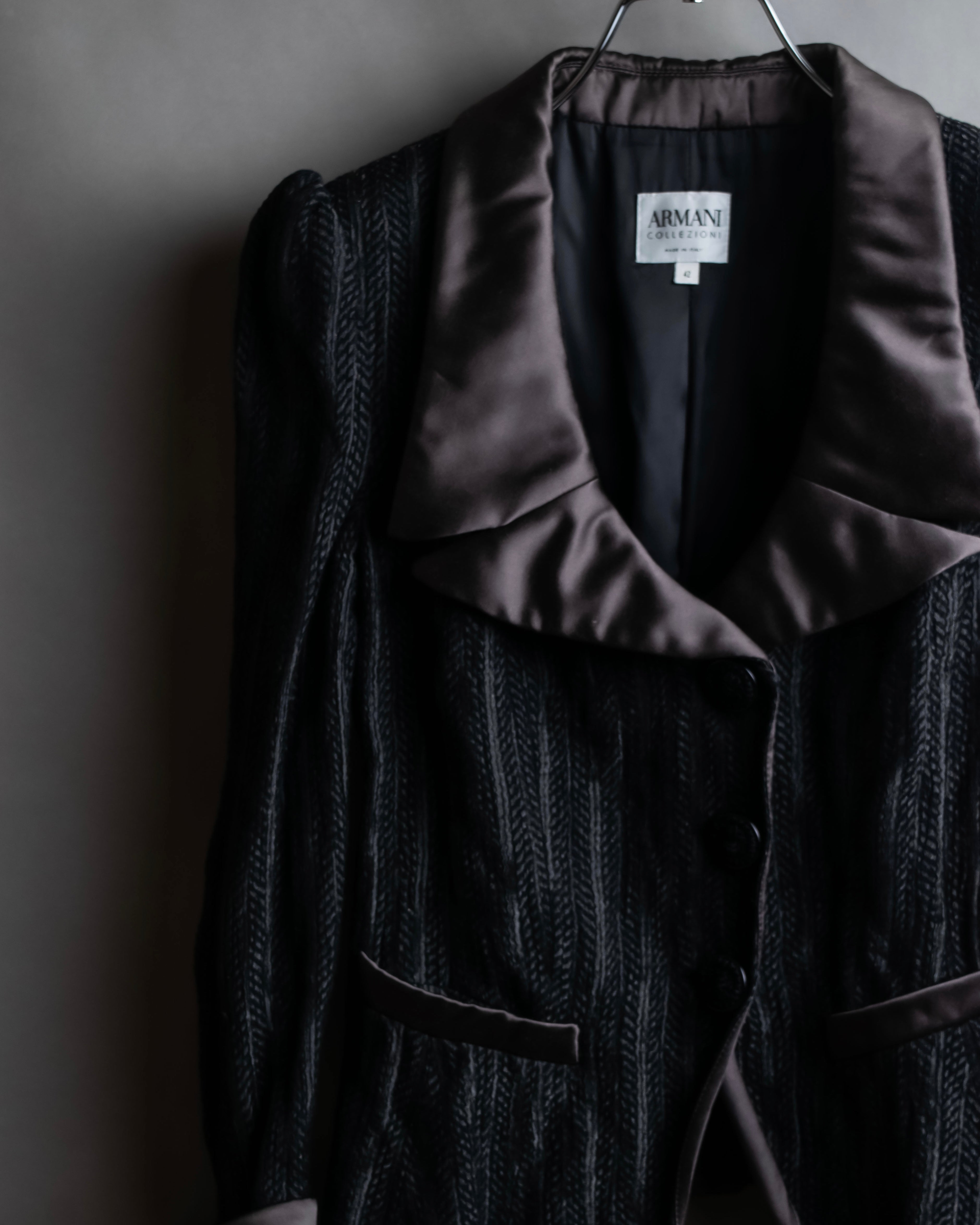 "ARMANI COLLEZIONI" Satin switch design knit tailored jacket