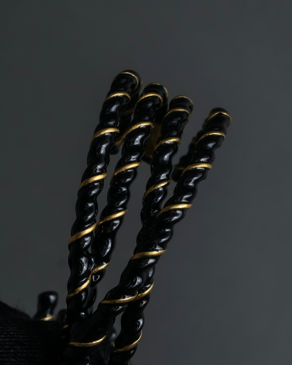 "MAISON MARGIELA" Twisted cord design brass bangle