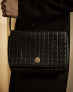 "CELINE" 80's-90's Crest metal fittings design quilted leather bag