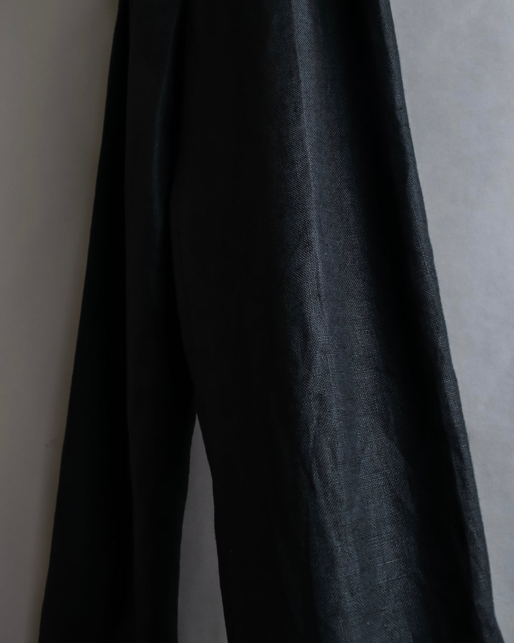 "Vintage beautiful wrinkles wide slacks"