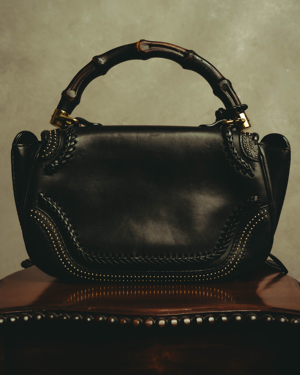 –SPECIAL– "GUCCI" 10's Embellished bamboo leather handbag