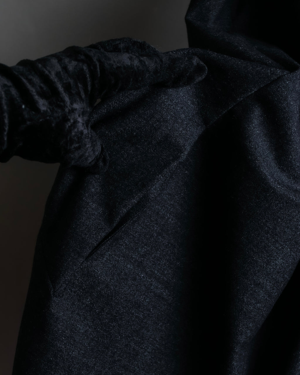 "MAISON MARGIELA" 16AW Deep tuck design sleeveless dress