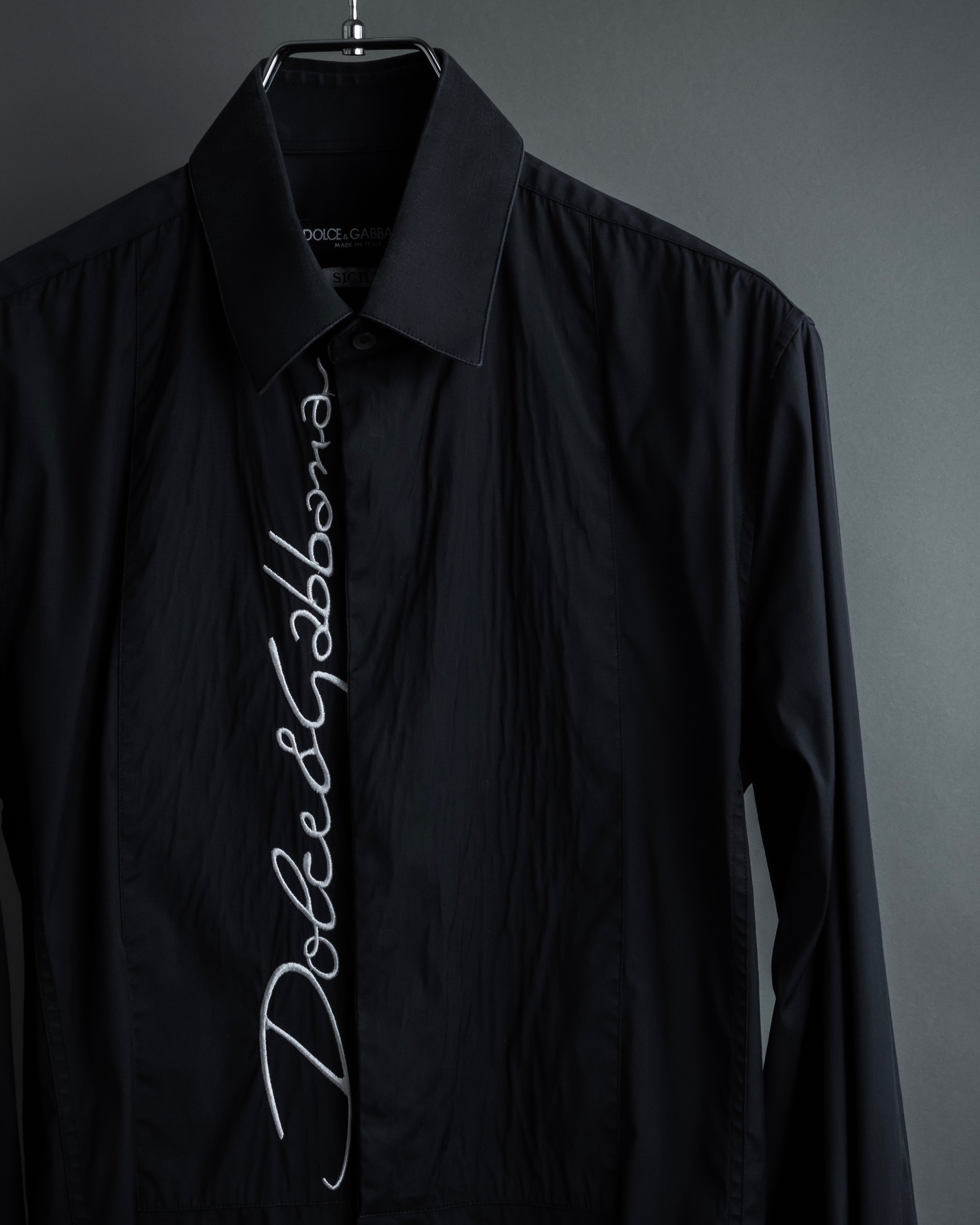 "Dolce & Gabbana" Logo embroidered tie design dress shirt