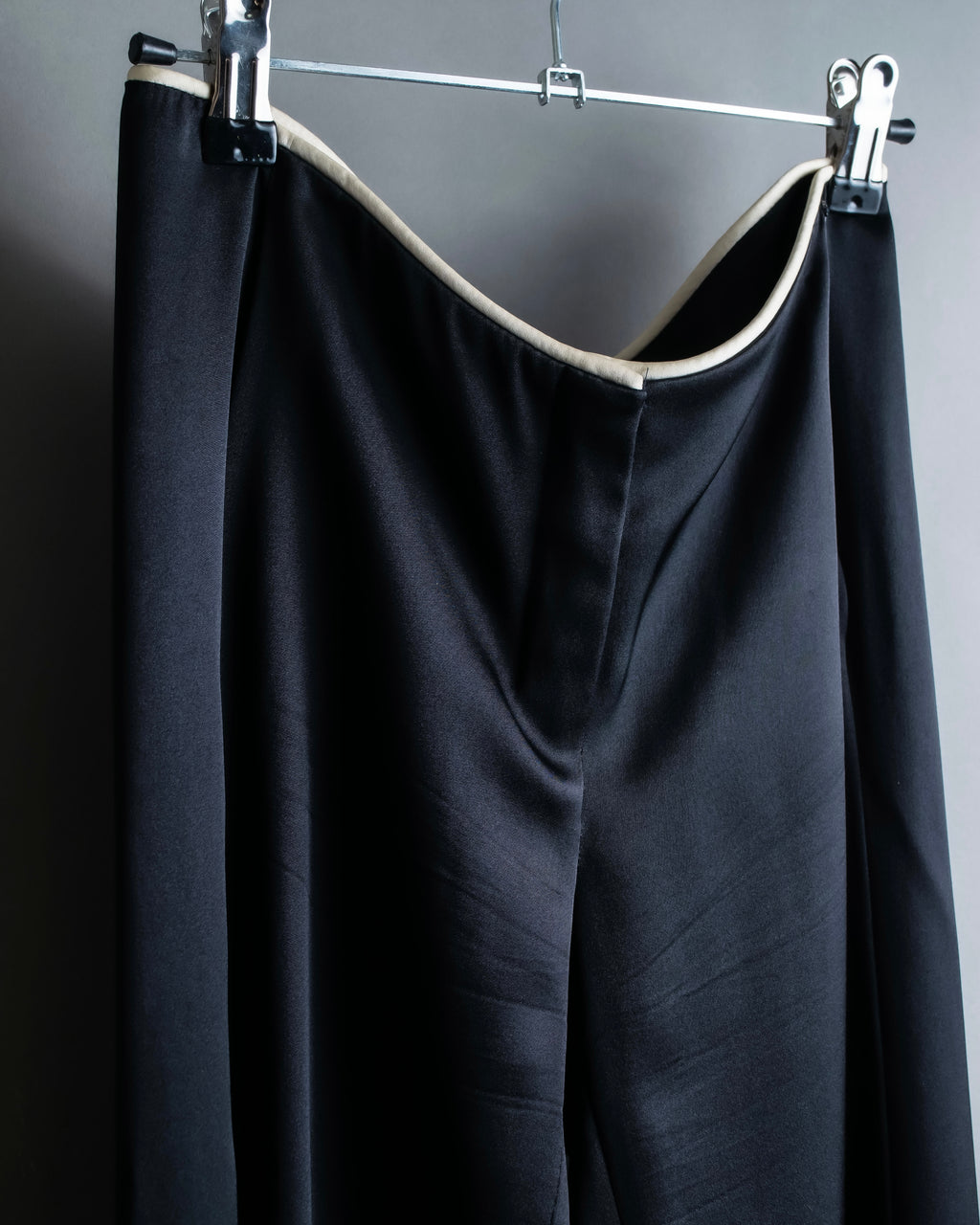 “CHANEL” Designed hem silk flare pants