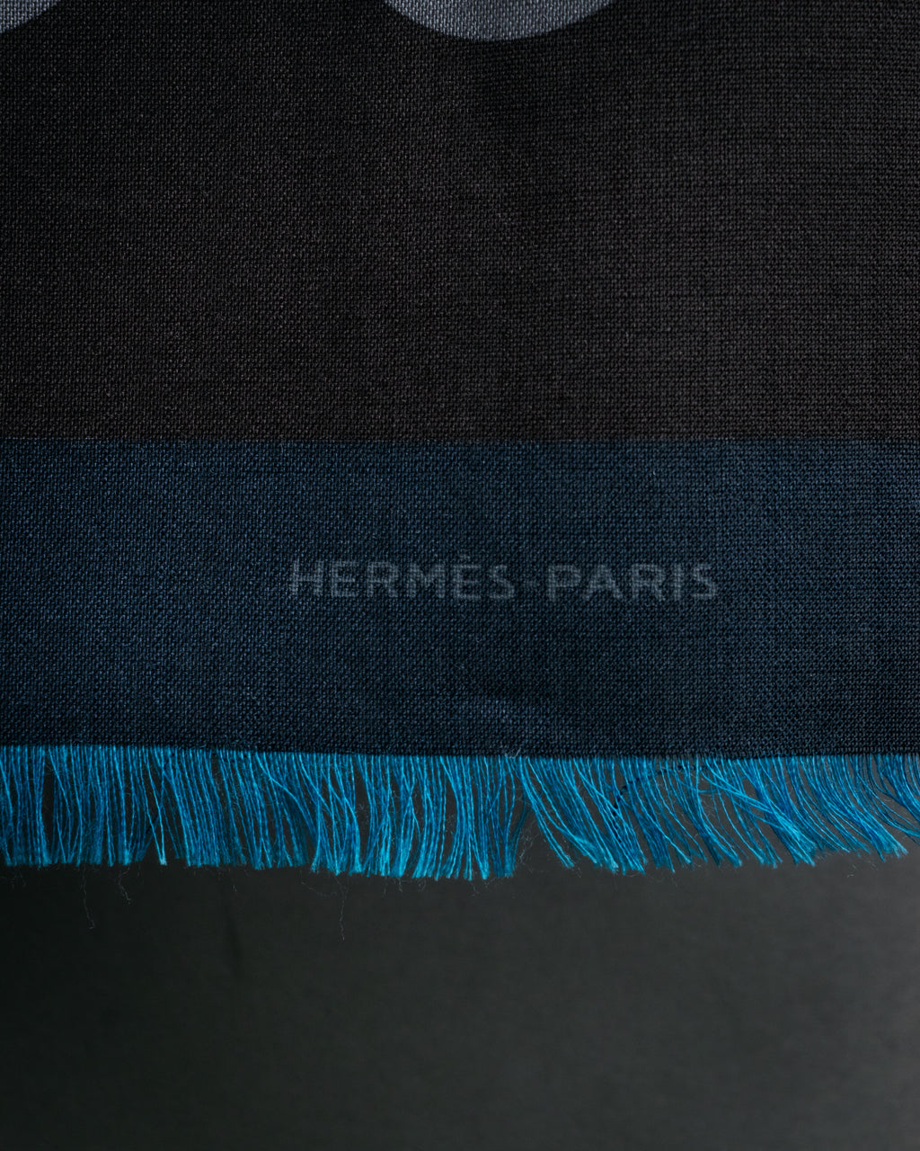 “HERMÈS” 10's-20's Polka dot wool silk fringed stole