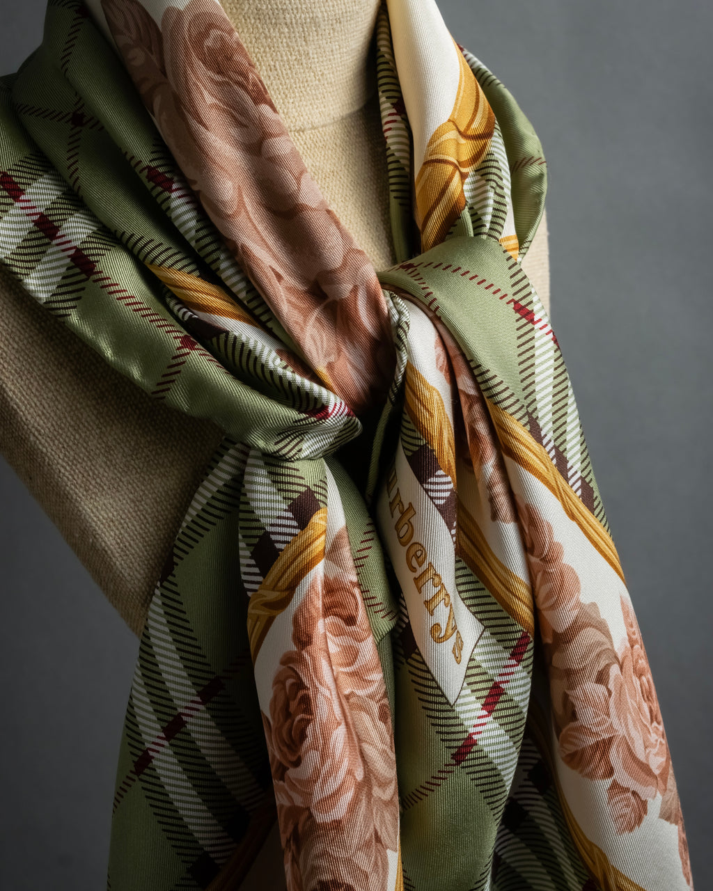 "BURBERRYS" Rose motif layered check pattern silk scarf