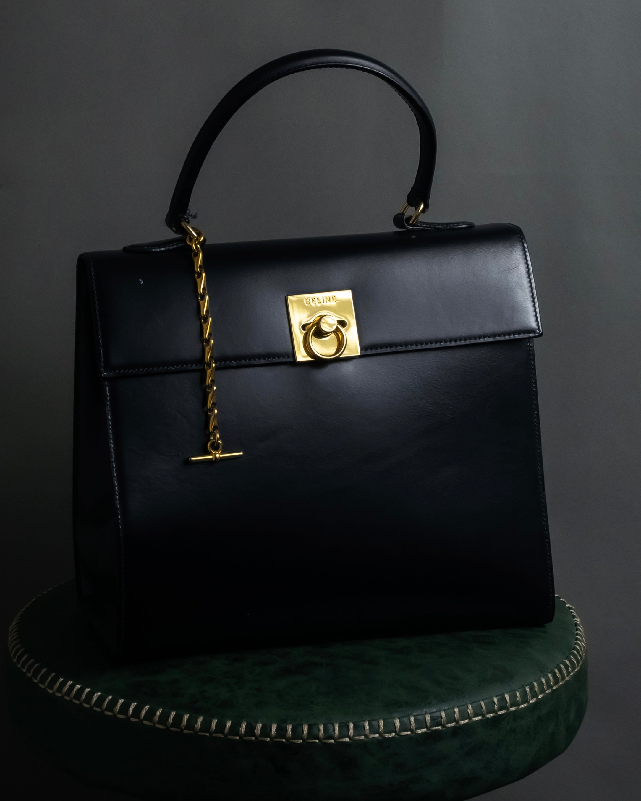 "CELINE" 80's-90's Square silhouette gold parts design leather hand bag