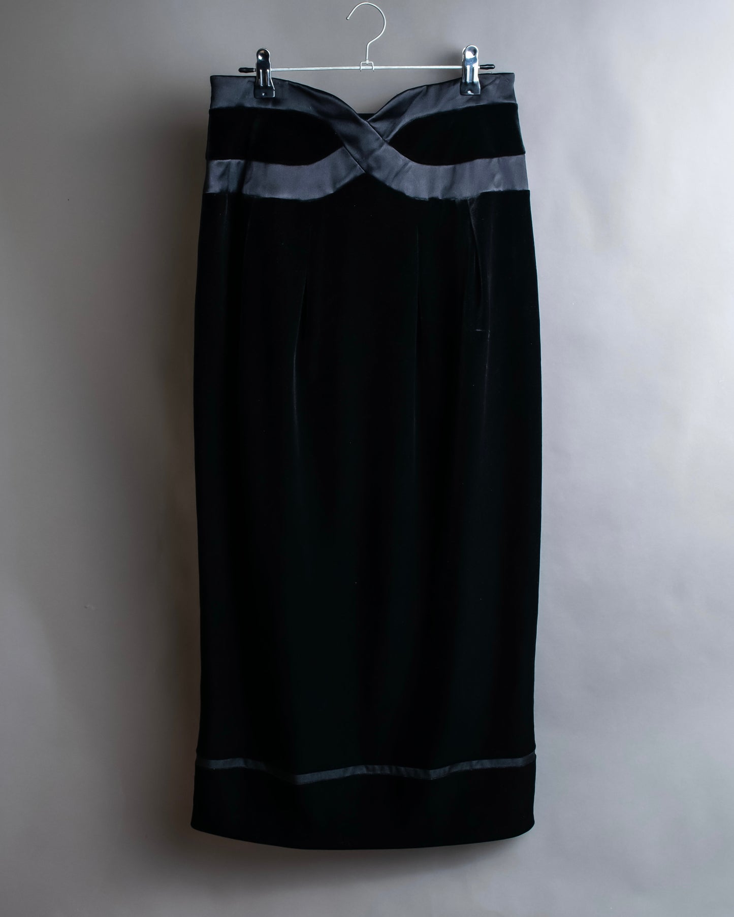 "GIORGIO ARMANI" Cross satin detail velvet straight skirt