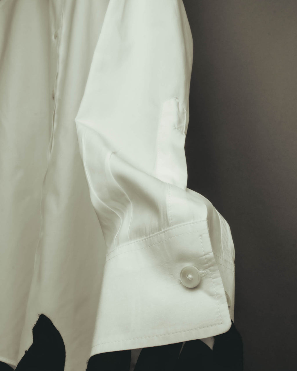 "Acne" 90's-10's open-back long-sleeve shirt