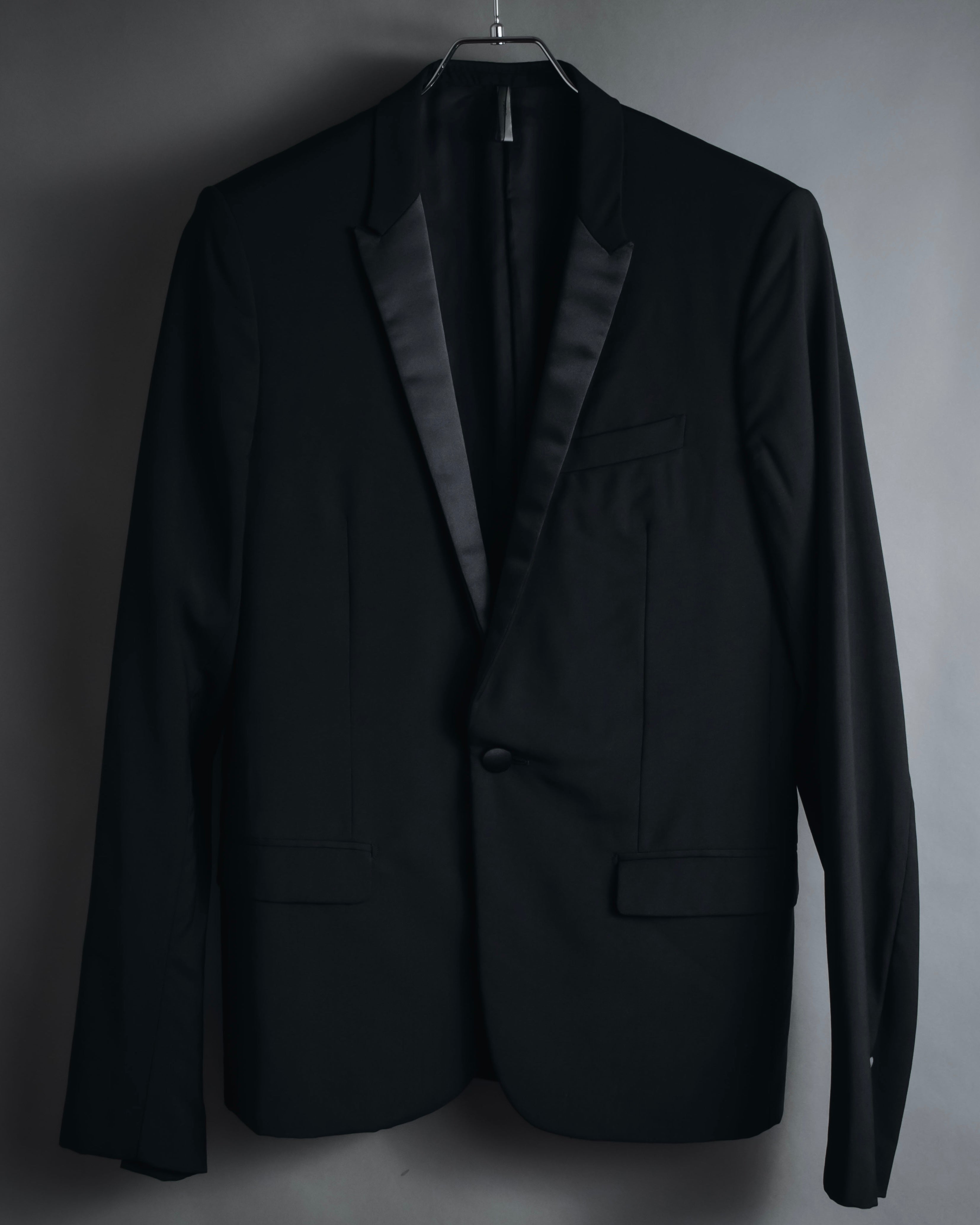 "Dior Homme" Chris Van Assche design satin lapel tuxedo set up