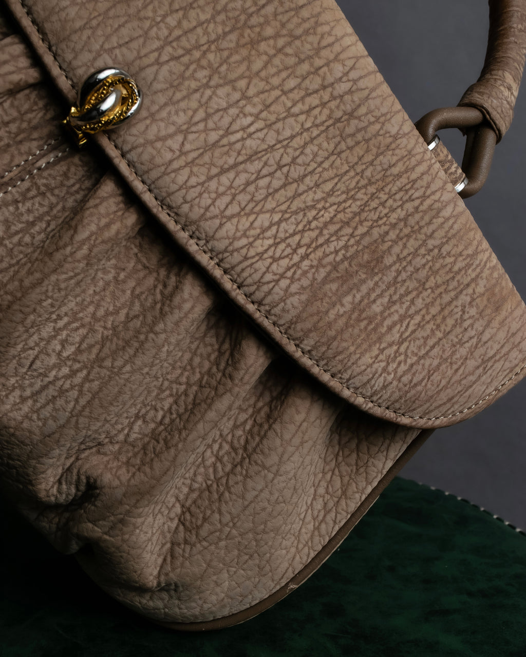 "LUCE SAINT-CLAR" Special textured leather one-handle bag