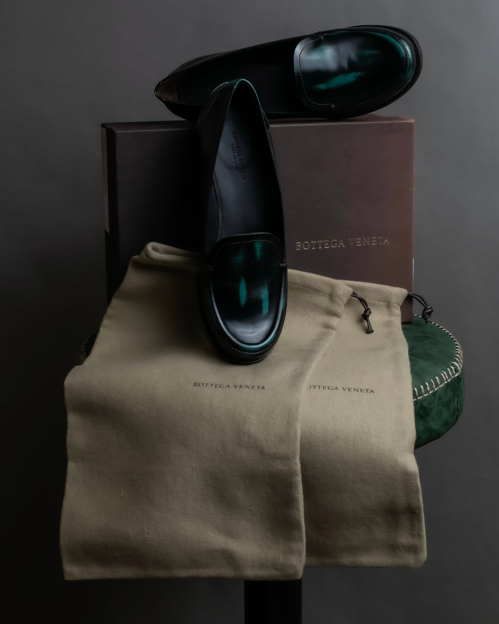 "BOTTEGA VENETA" Gradient emerald color leather loafers