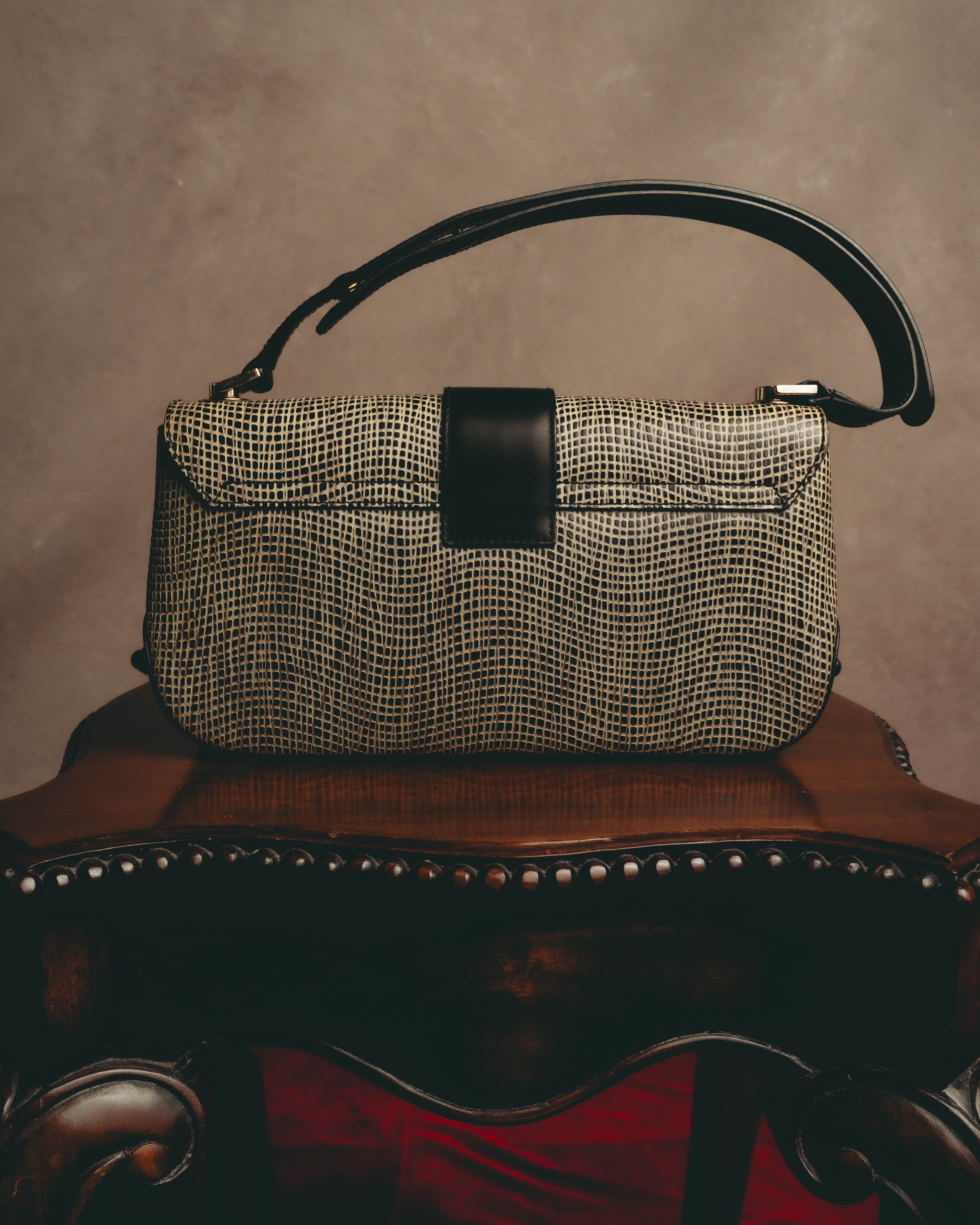 "Salvatore Ferragamo" Crocodile embossed Gancini shoulder bag