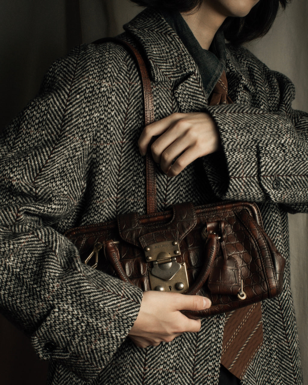 "MIU MIU" Antique design crocodile embossed leather 2way bag