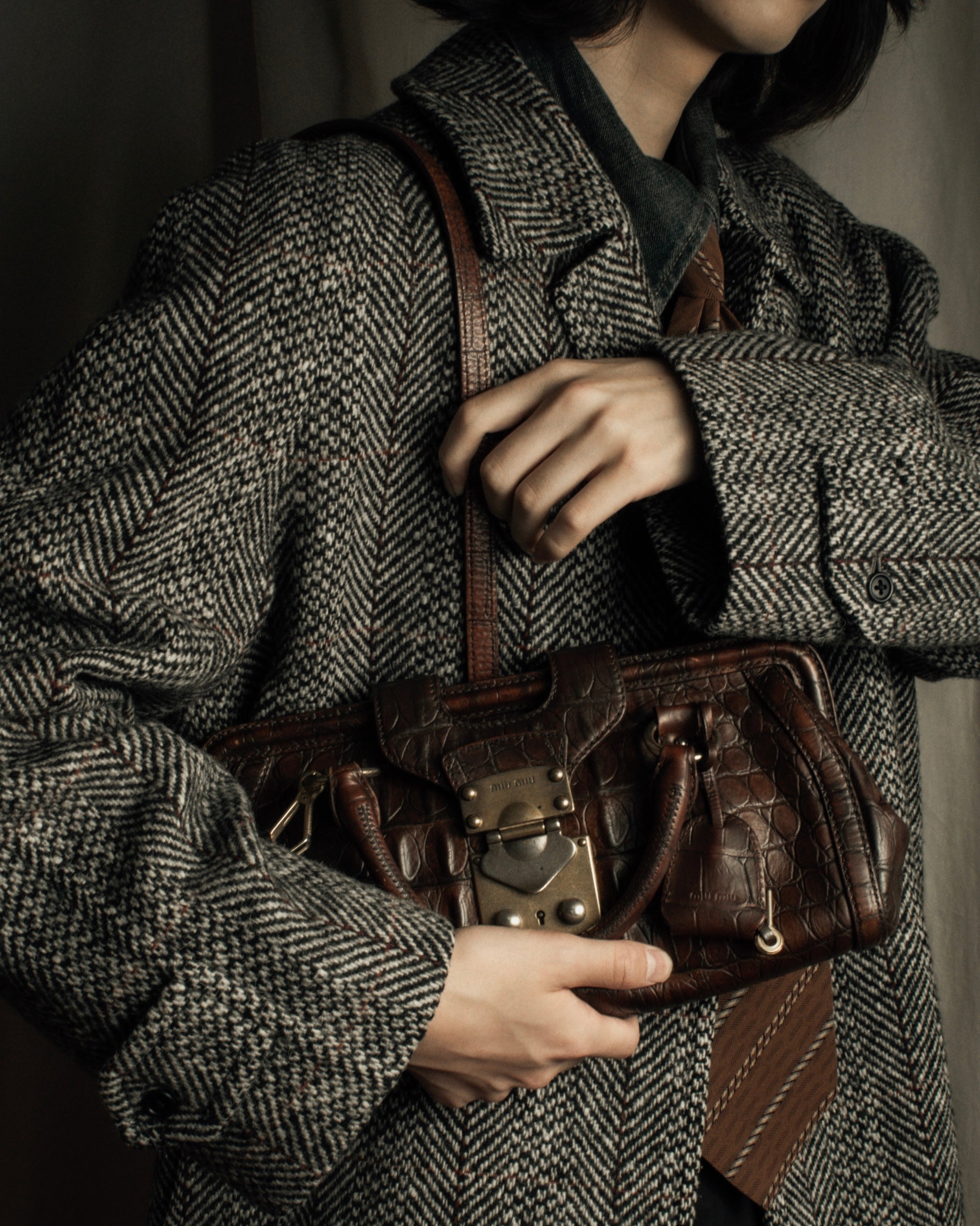 "MIU MIU" Antique design crocodile embossed leather 2way bag