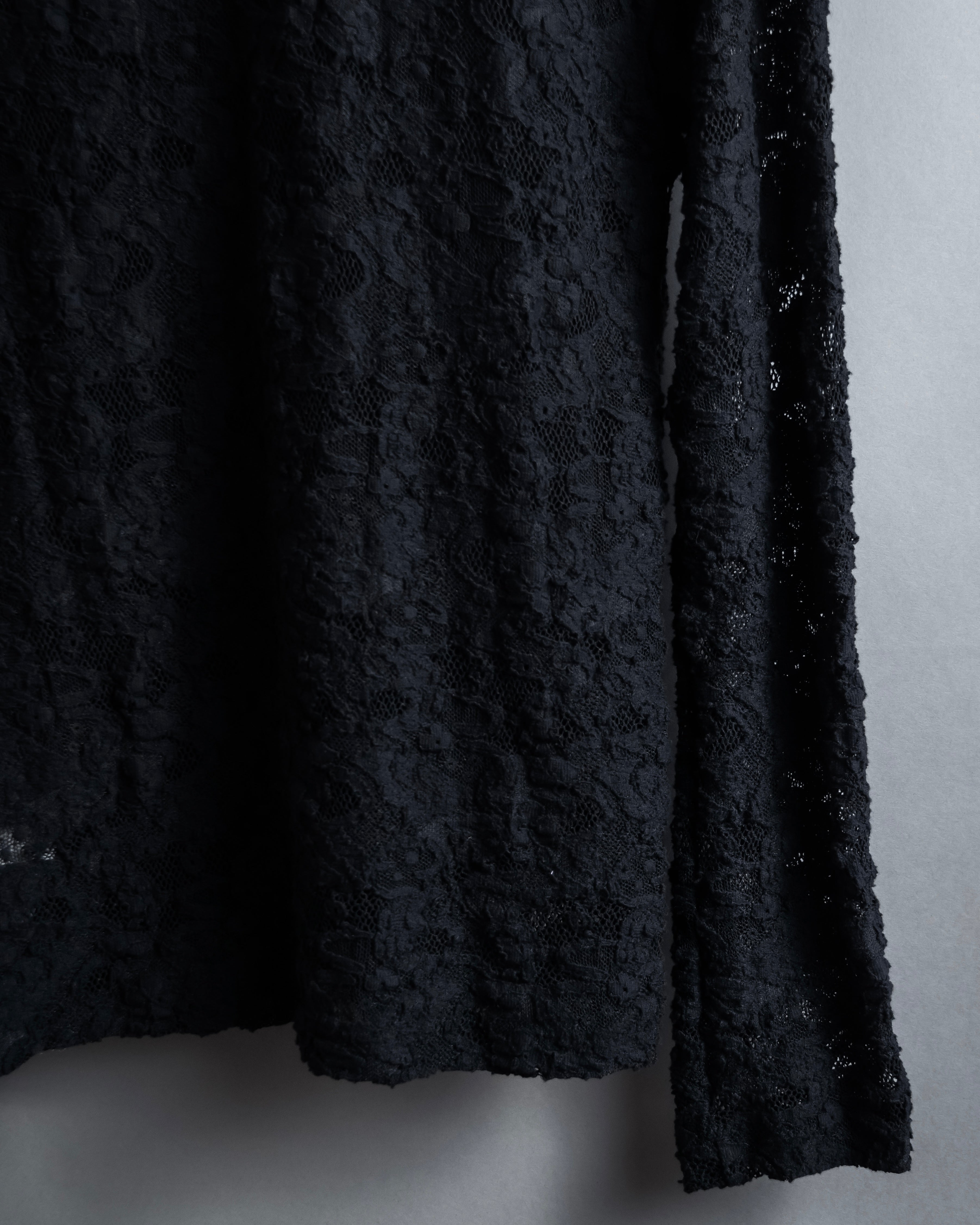 "COMME des GARCONS" 20SS Floral motif lace pullover