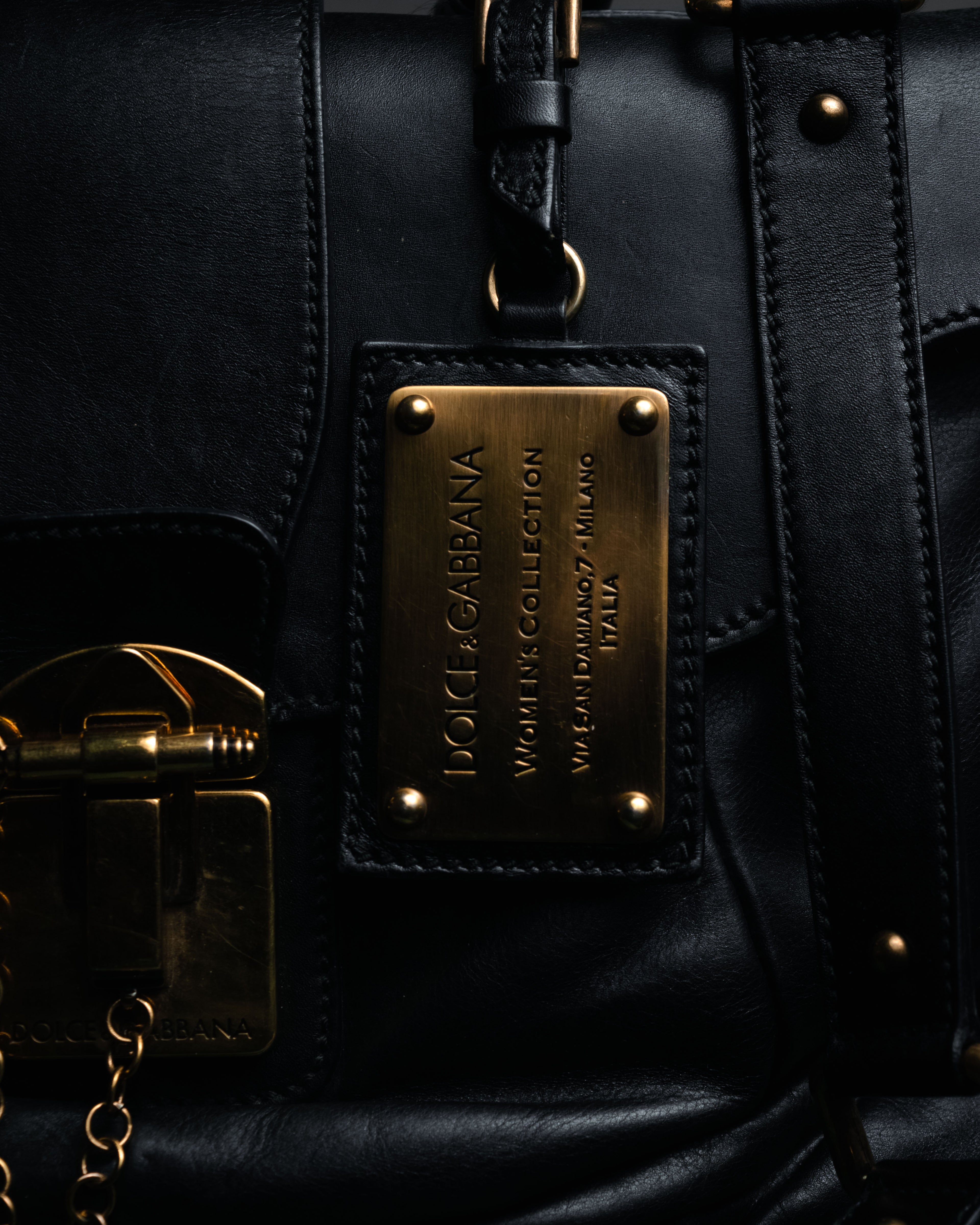 –SPECIAL– “DOLCE & GABBANA” 00’s-10’s Miss orient padlock leather satchel