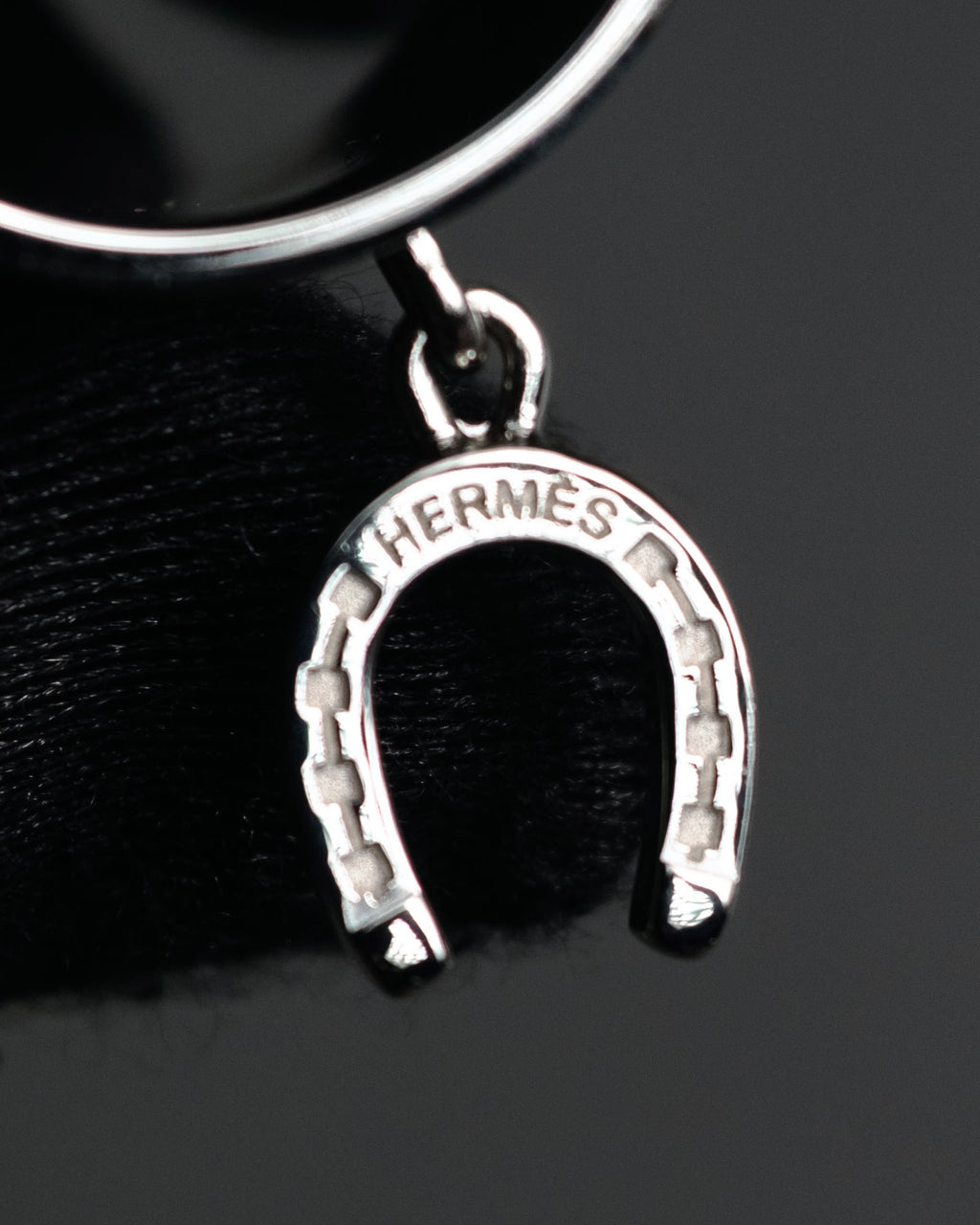 “HERMES” 2010’s Fetiche horseshoe charm scarf ring