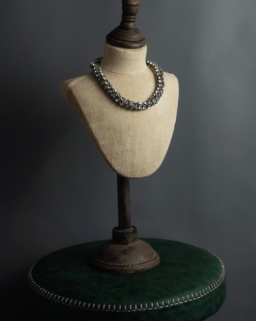 "DRIES VAN NOTTEN" 2022's Double crystal detail magnetic choker