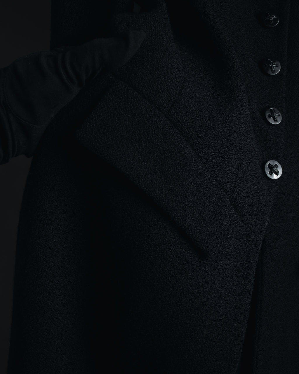 –SPECIAL– "CHANEL" 04SS sculpted princess-line wool crepe coat