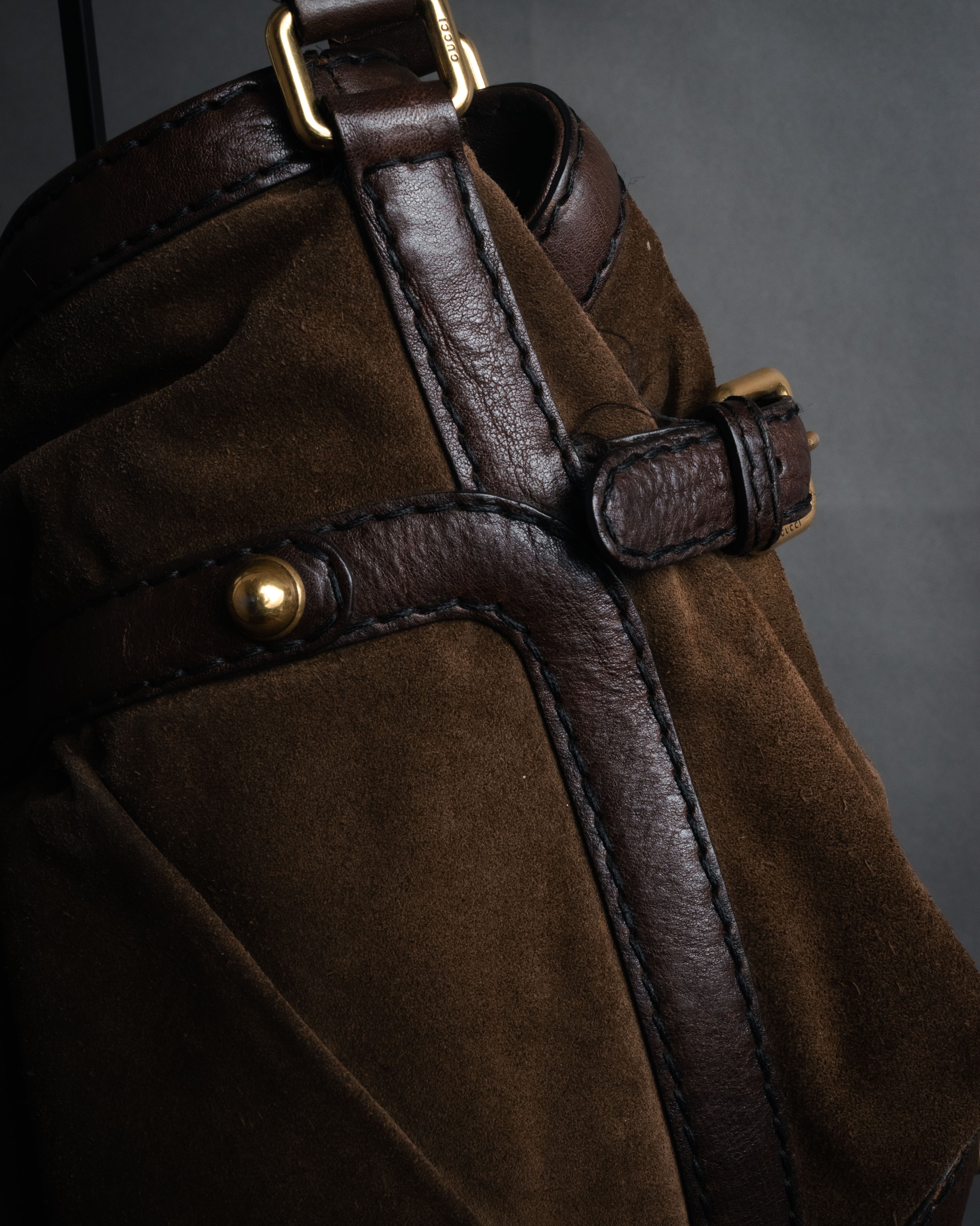 -SPECIAL- “GUCCI” 2005-2008 suede toggle shoulder bag