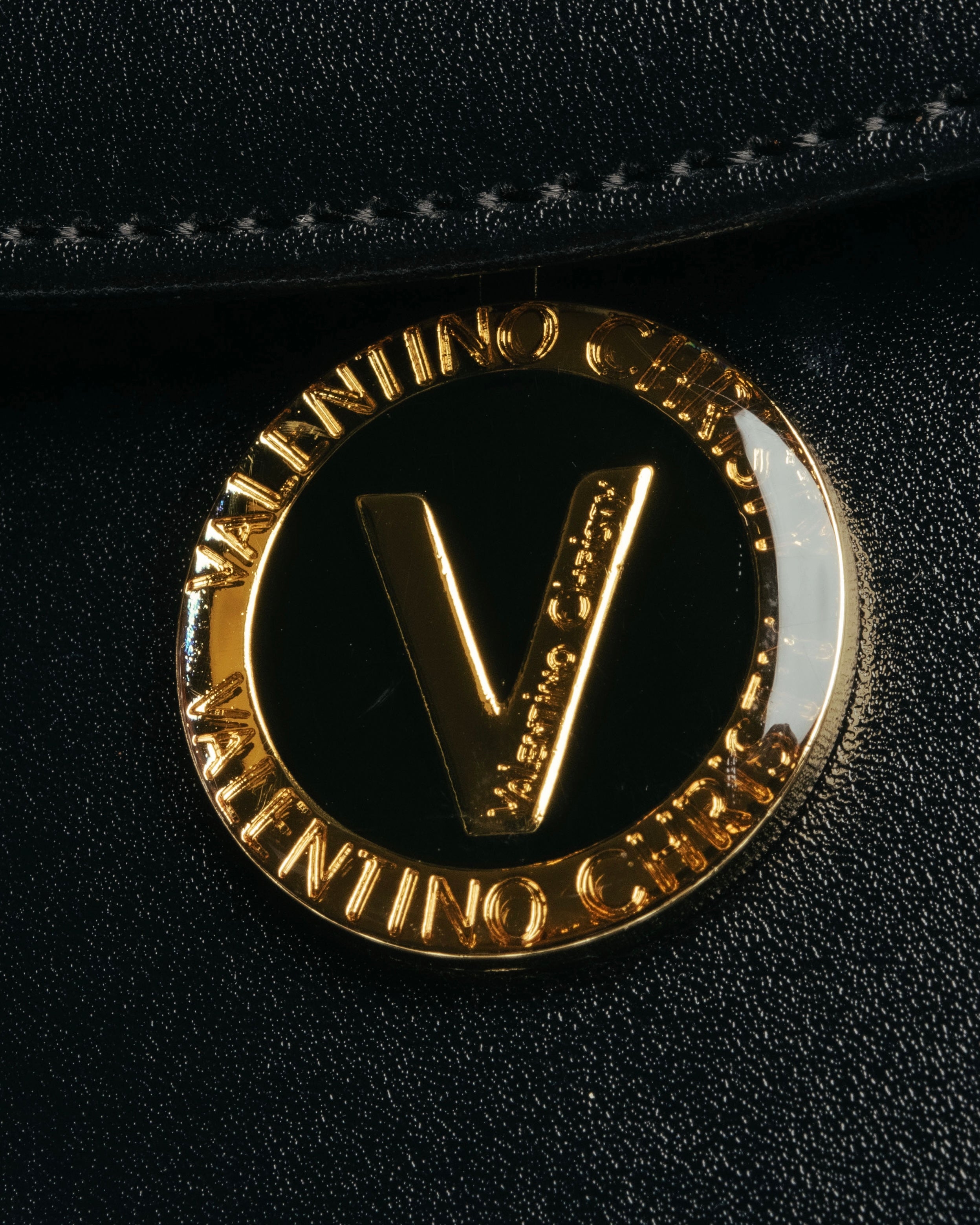 “VALENTINO CHRISTY” 80’s-90’s Pearl chain formal handbag