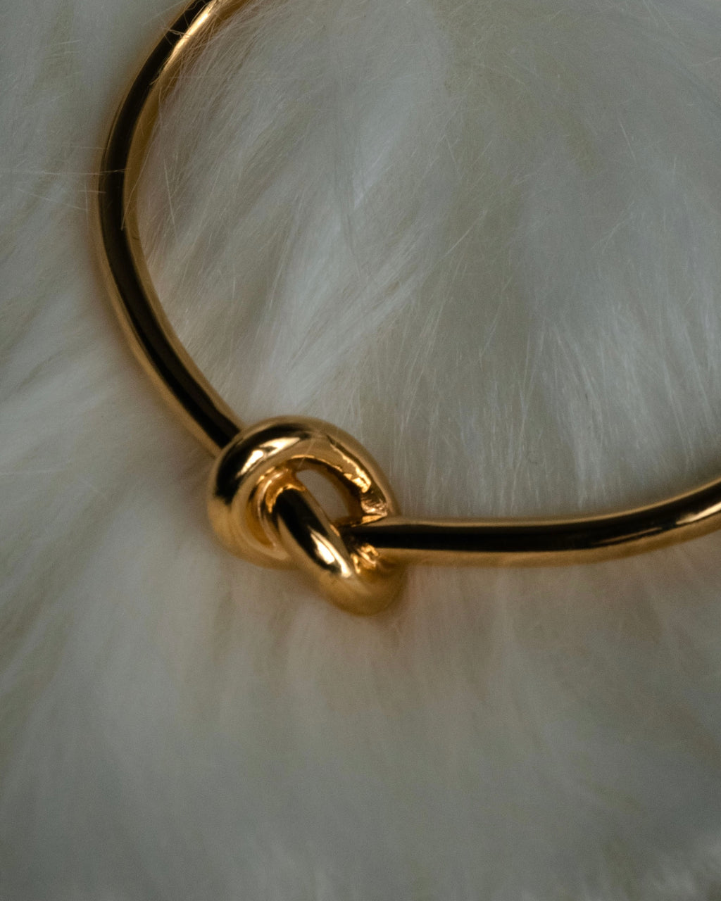 “CELINE” 10’s Knot cuff bracelet