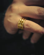 -SPECIAL- “Christian Dior” 80’s-90’s vintage 18k diamond multi-band ring
