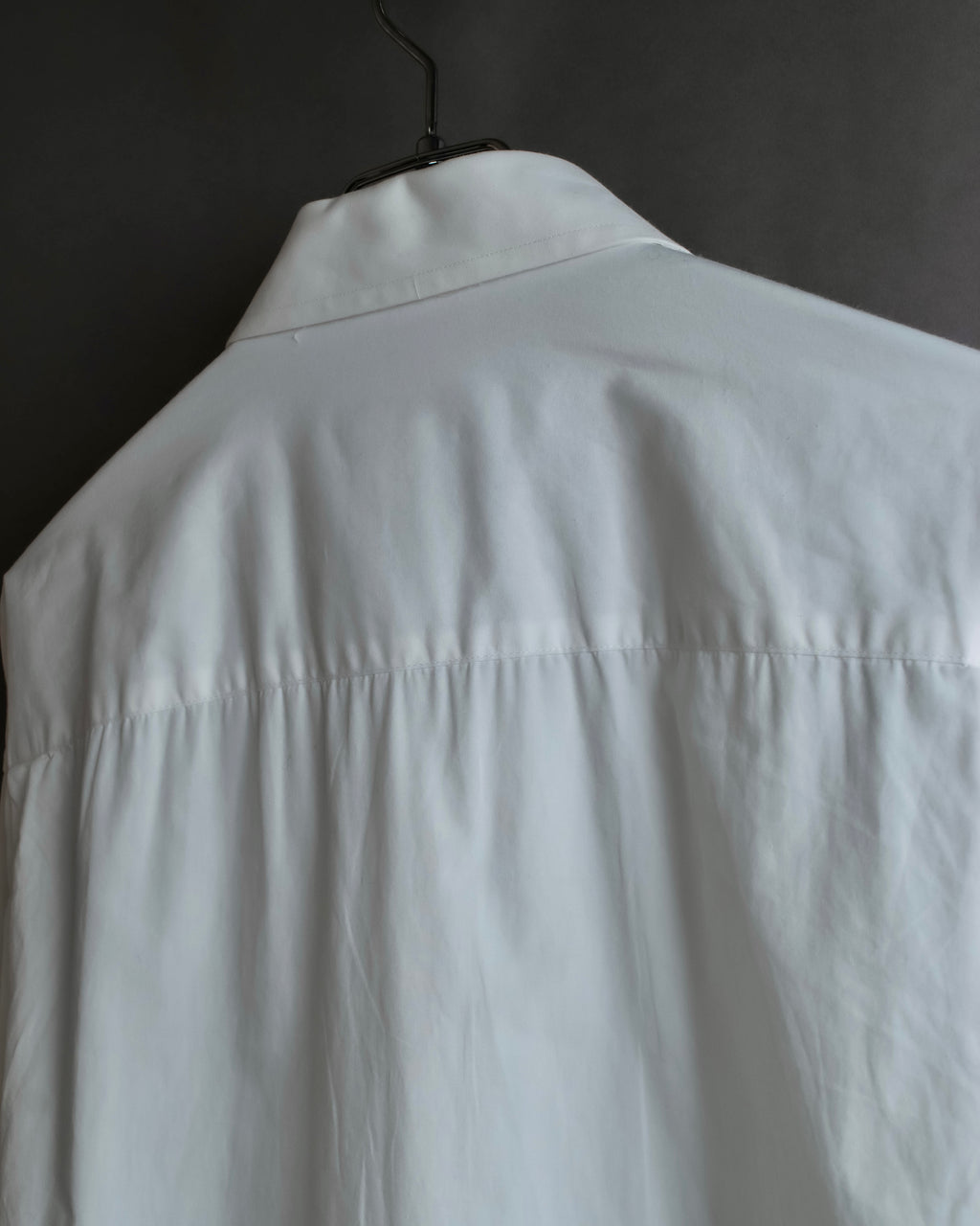 "Christian Dior" Pintuck design wide spread collar dress shirt