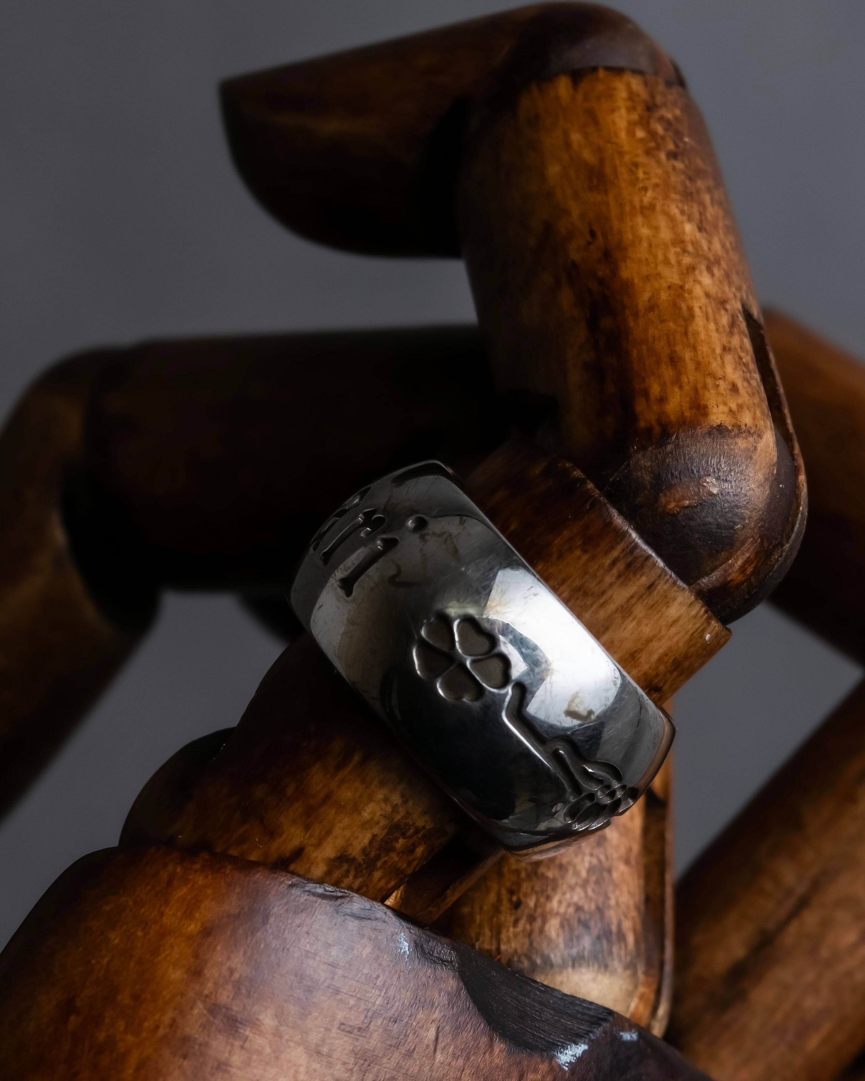 "BVLGARI" Save the Children series logo engraved silver ring