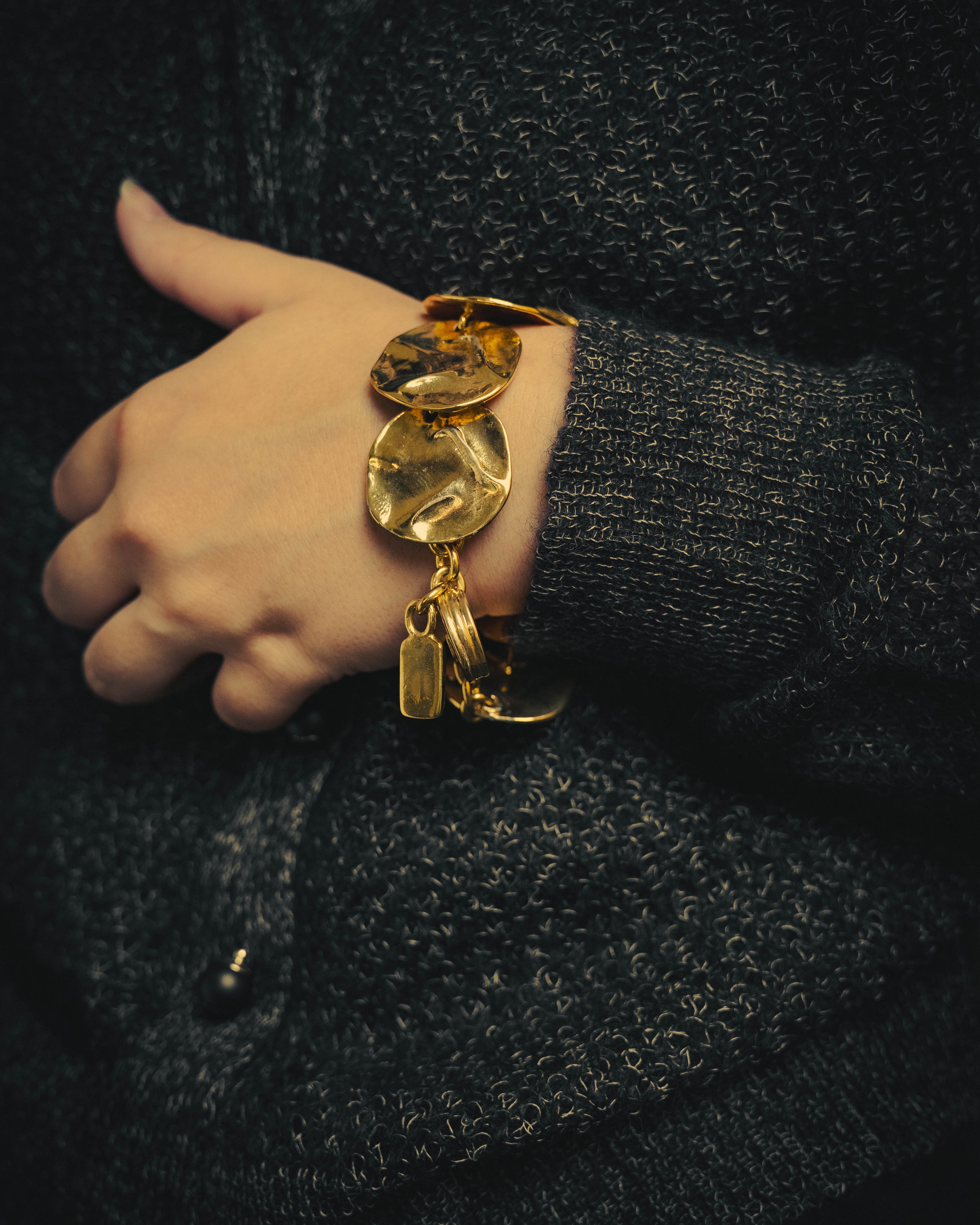 -SPECIAL- “Yves Saint Laurent” 80’s-90’s Hammered gold coin link bracelet