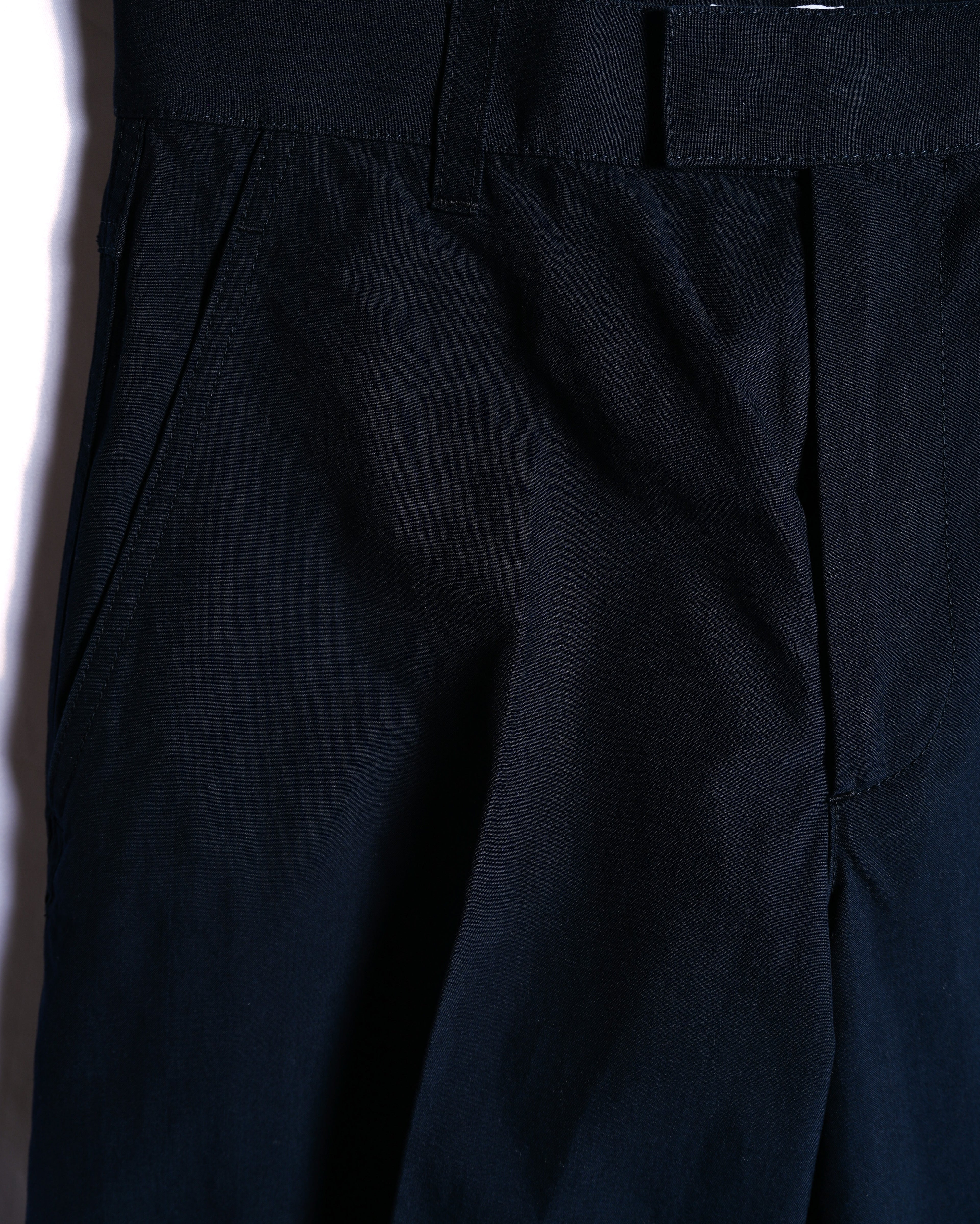 BOTTEGA VENETA by Matthieu Blazy / 2022SS Curved Hem Trousers Navy