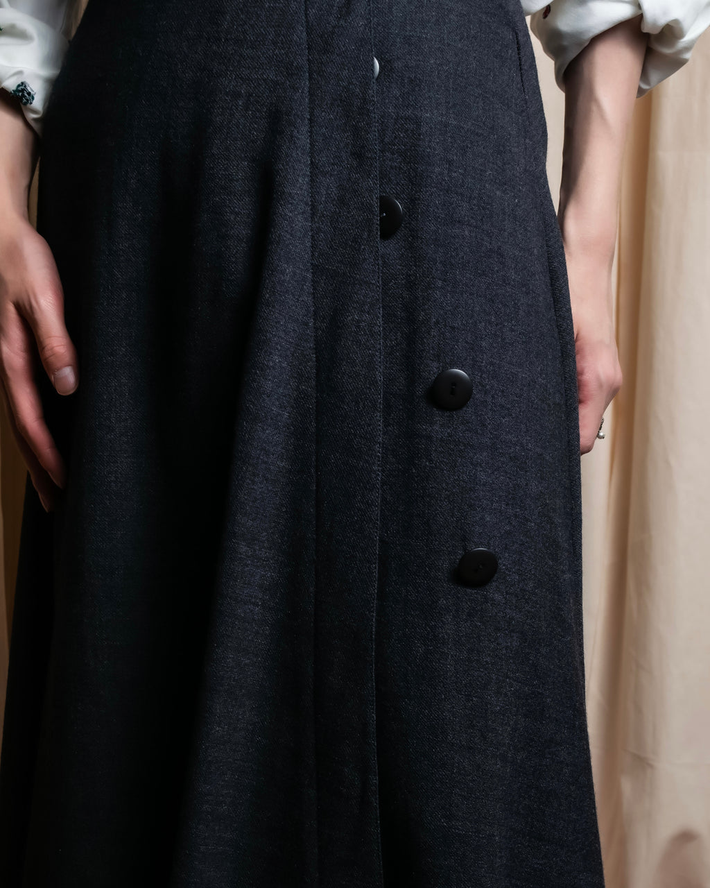 "Christian Dior" Front button design flare wool skirt