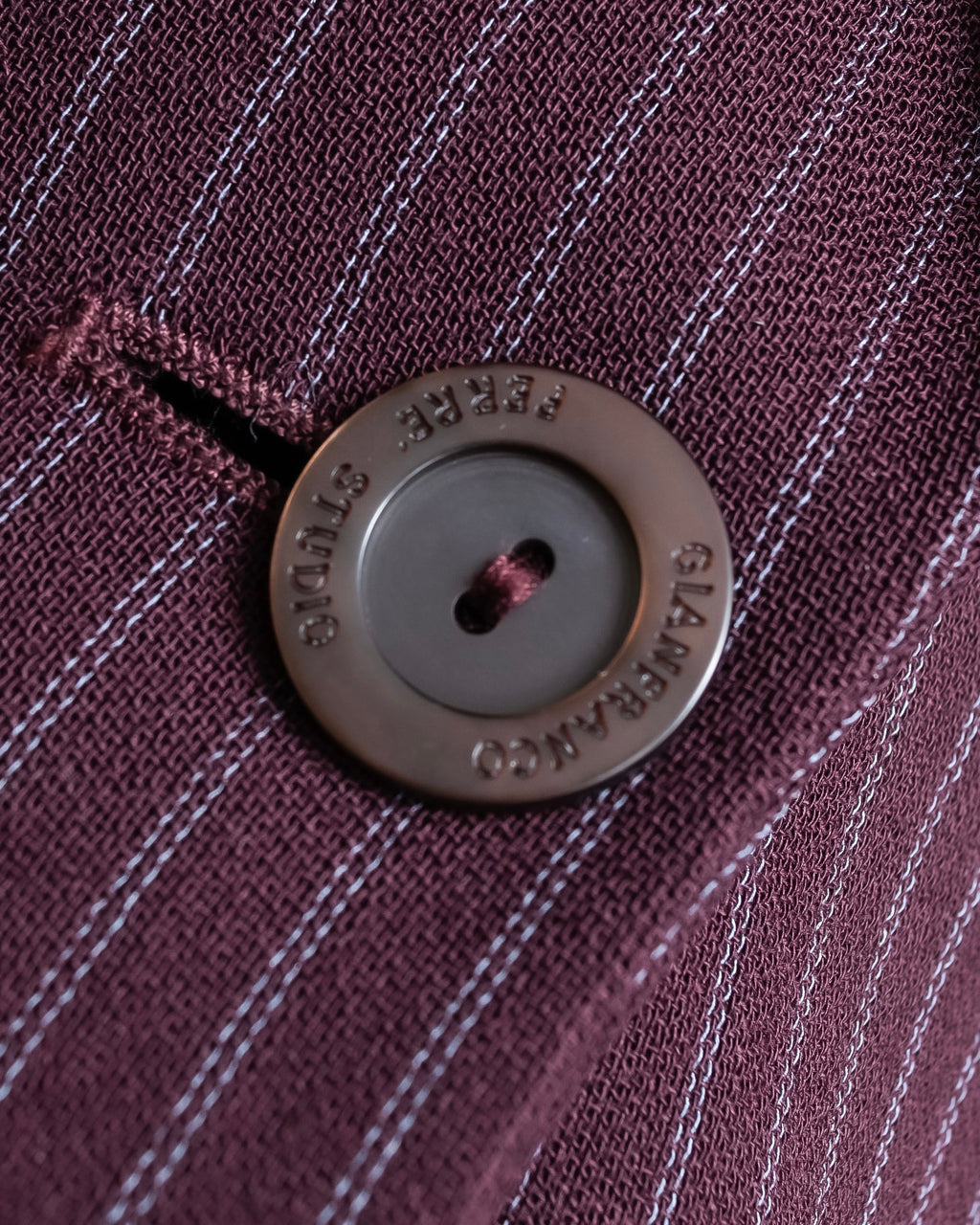 "GIANFRANCO FERRE" Striped peak lapel 1 button tailored jacket