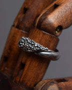 "GEORG JENSEN" Delicate bead top oversized silver ring