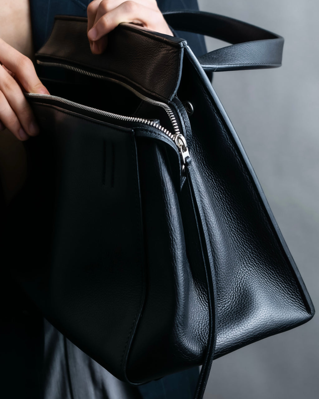 "CELINE" Edge medium one handle shoulder bag