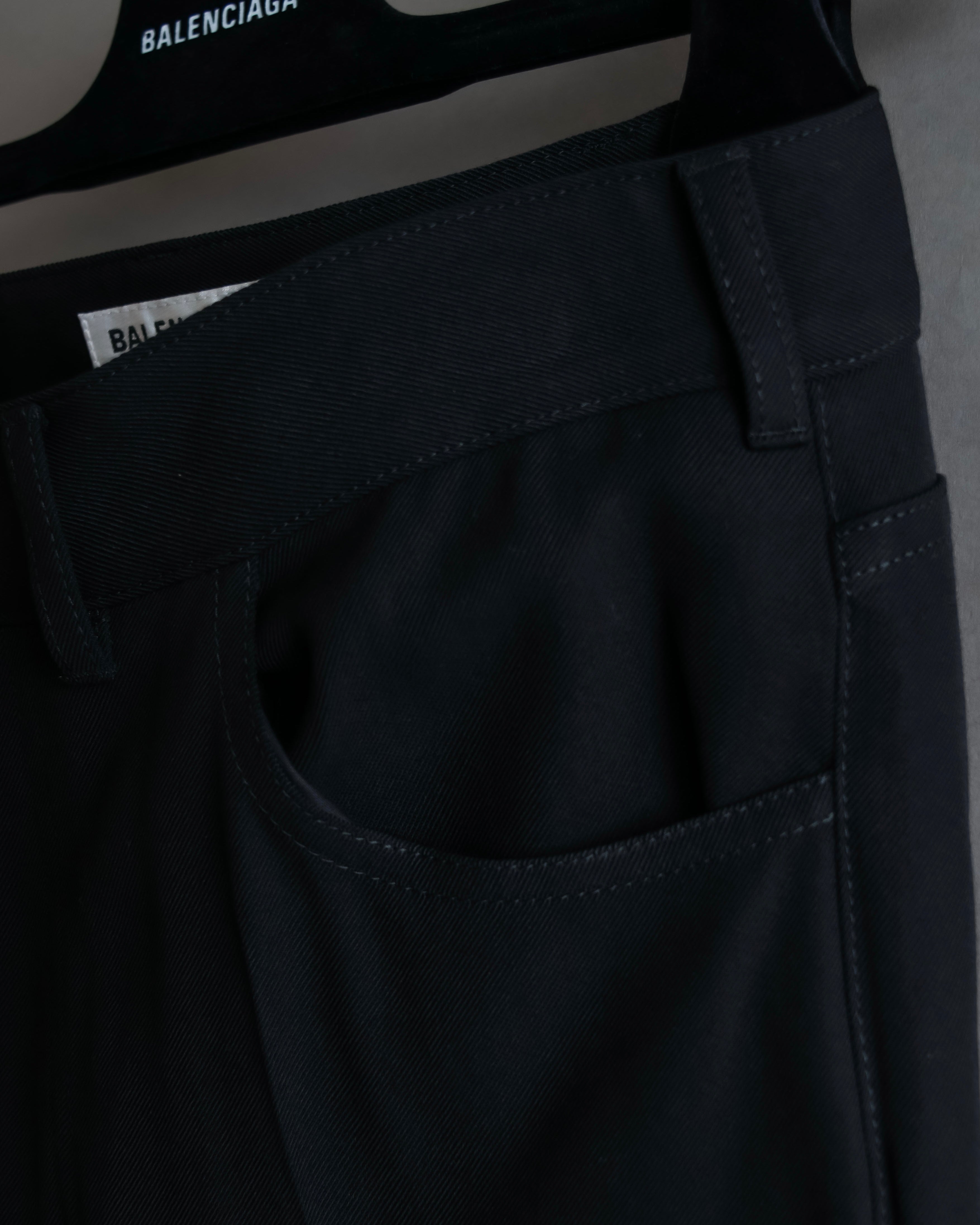 "BALENCIAGA" Beautiful draped full-length slacks