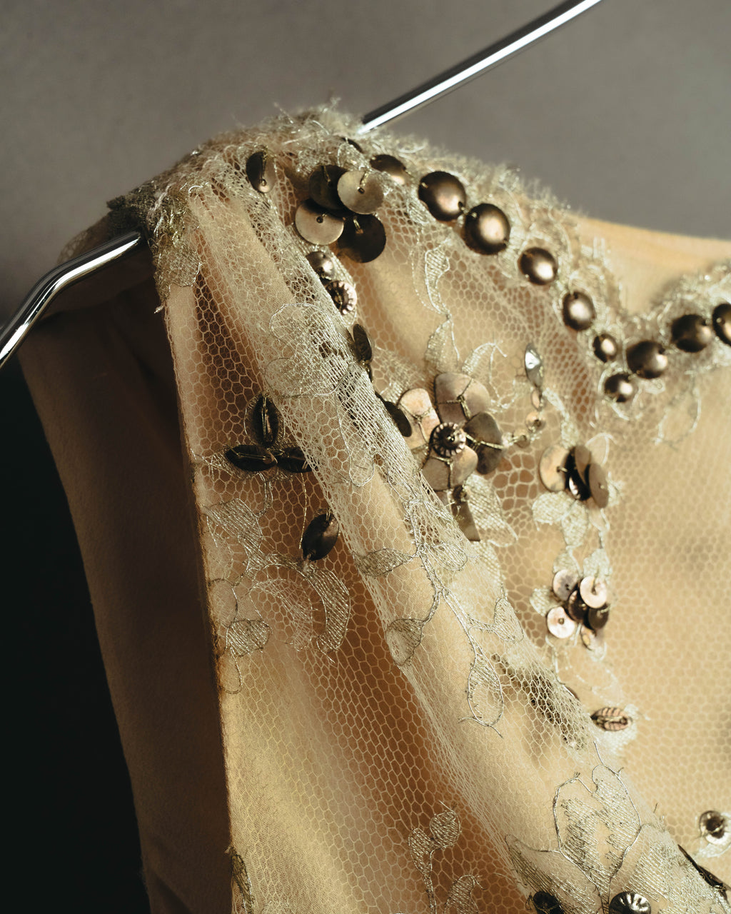 –SPECIAL– "VALENTINO" 00's-10's Embellished lace cocktail dress