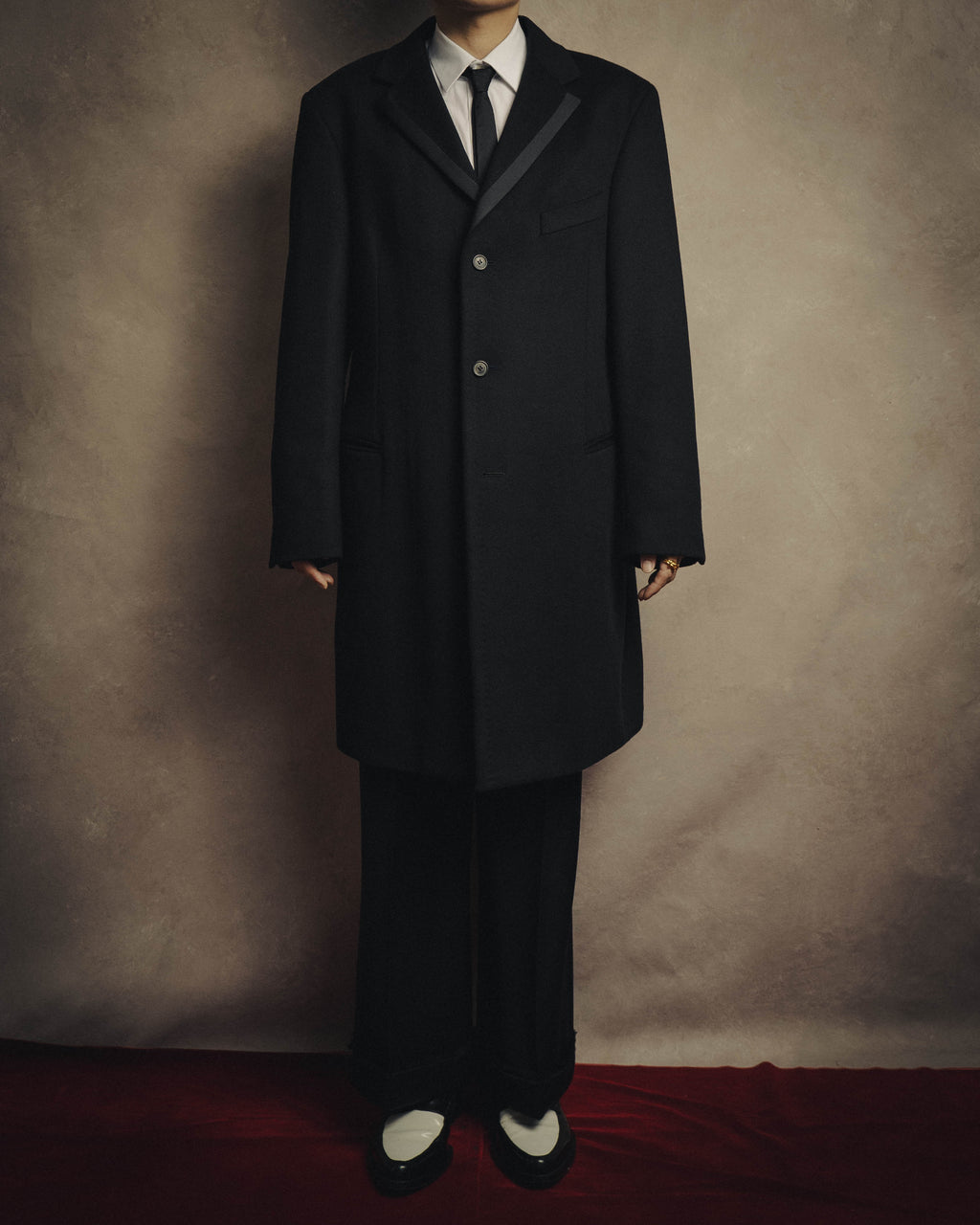 -SPECIAL- “VALENTINO” 2000’s Satin lapel single breasted wool coat