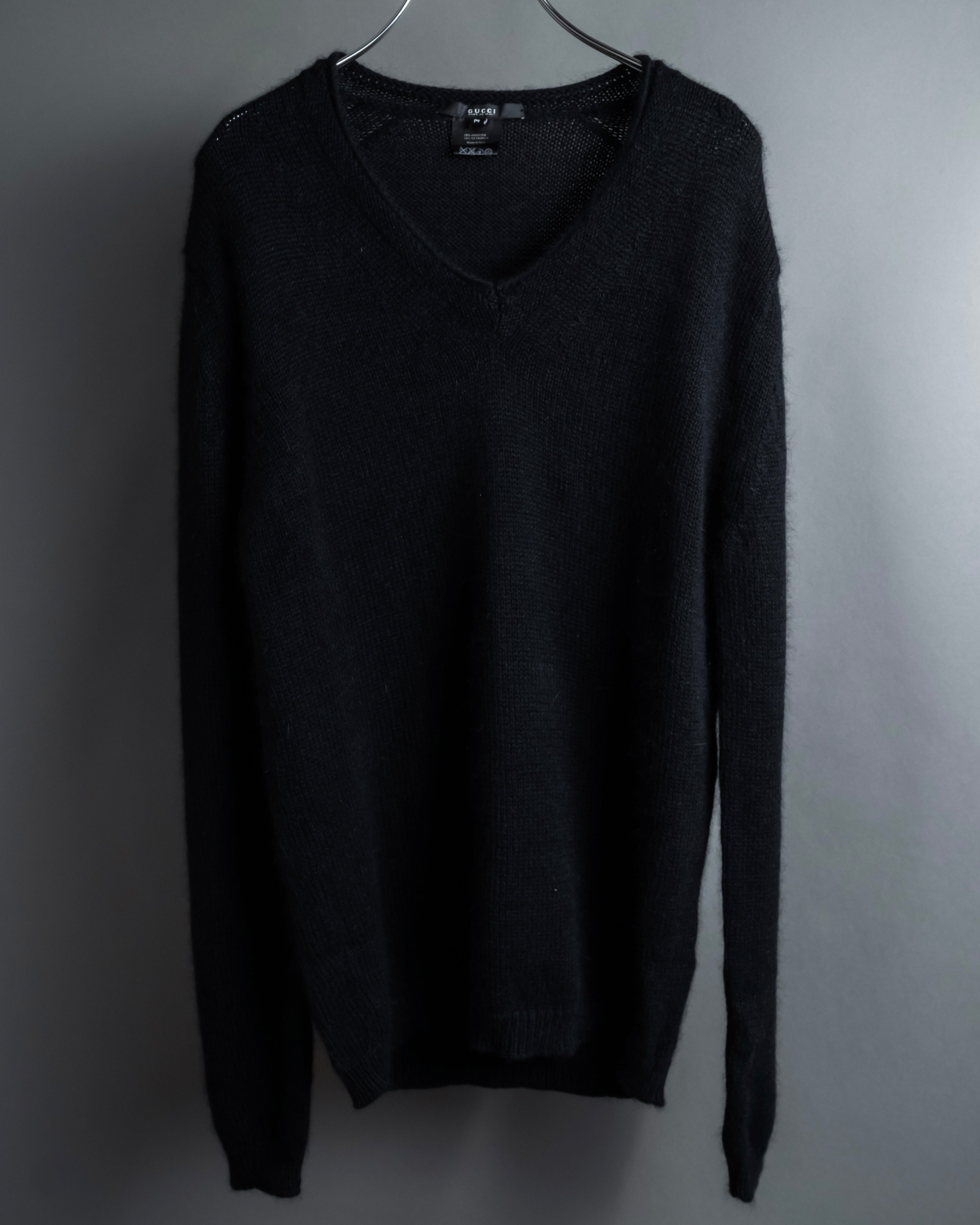 "GUCCI" Silky mix angora V-neck knit pullover