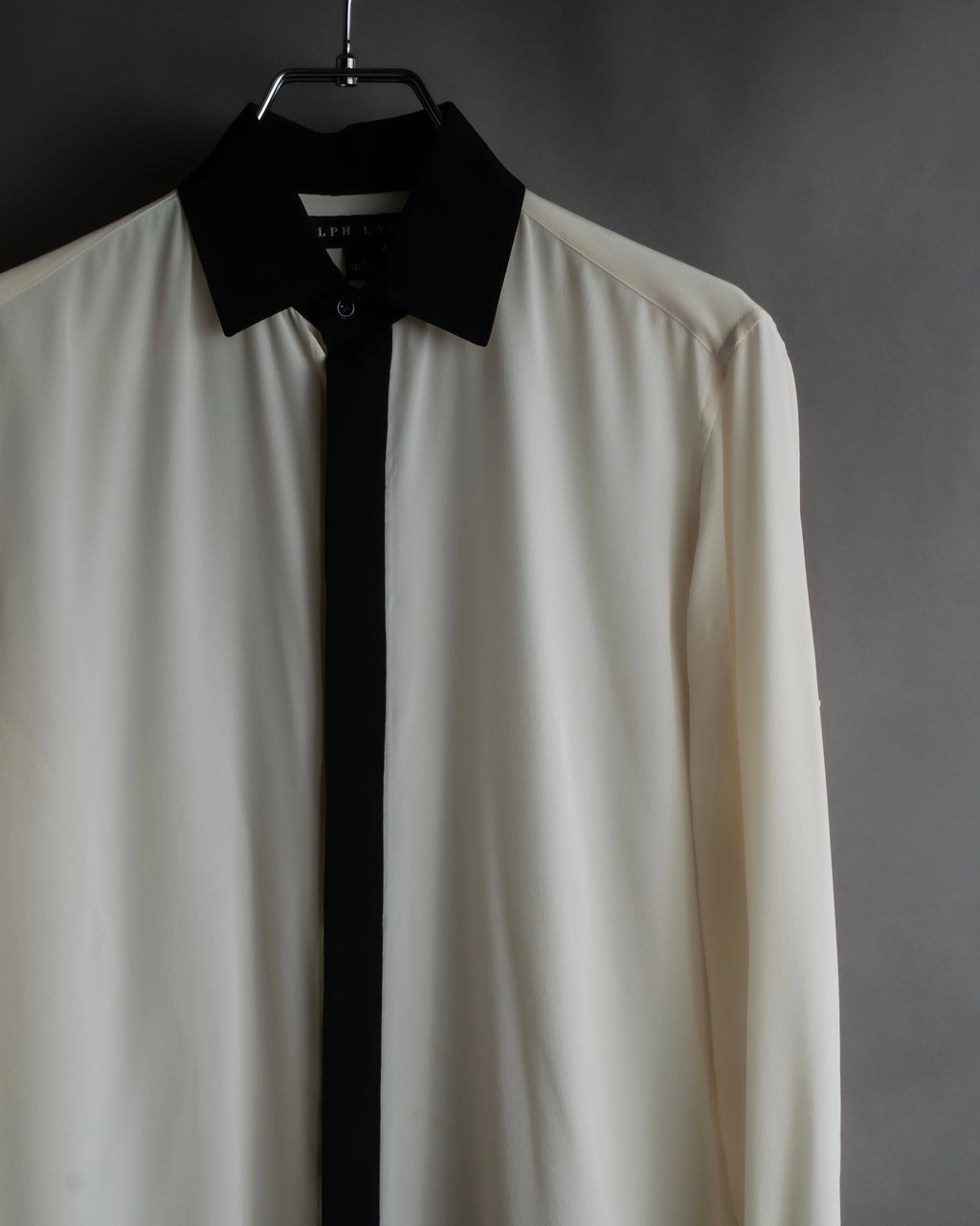"Ralph Lauren" High density woven silk clerical shirt