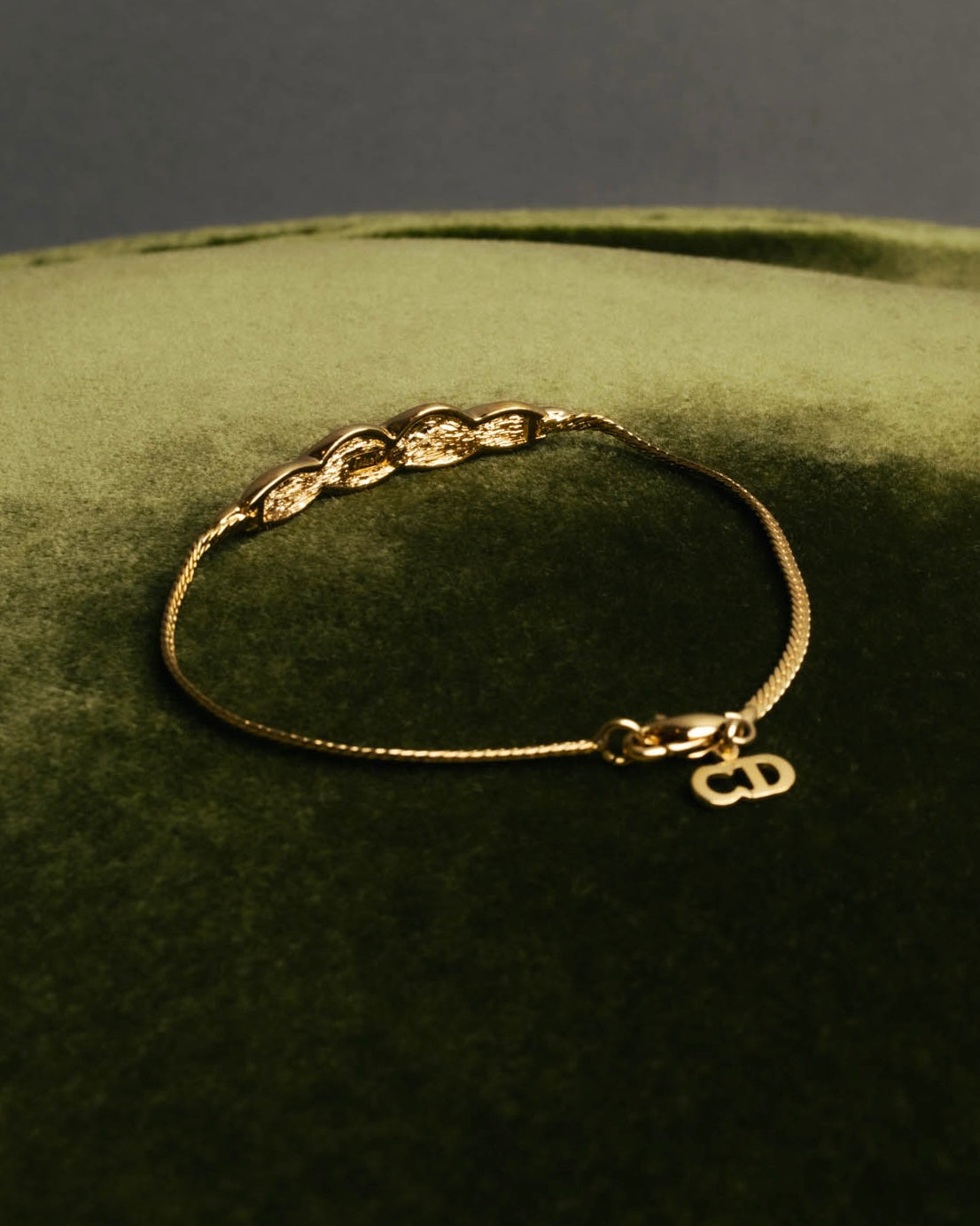 "Christian Dior" 80's-90's Gold tone rhinestone bracelet